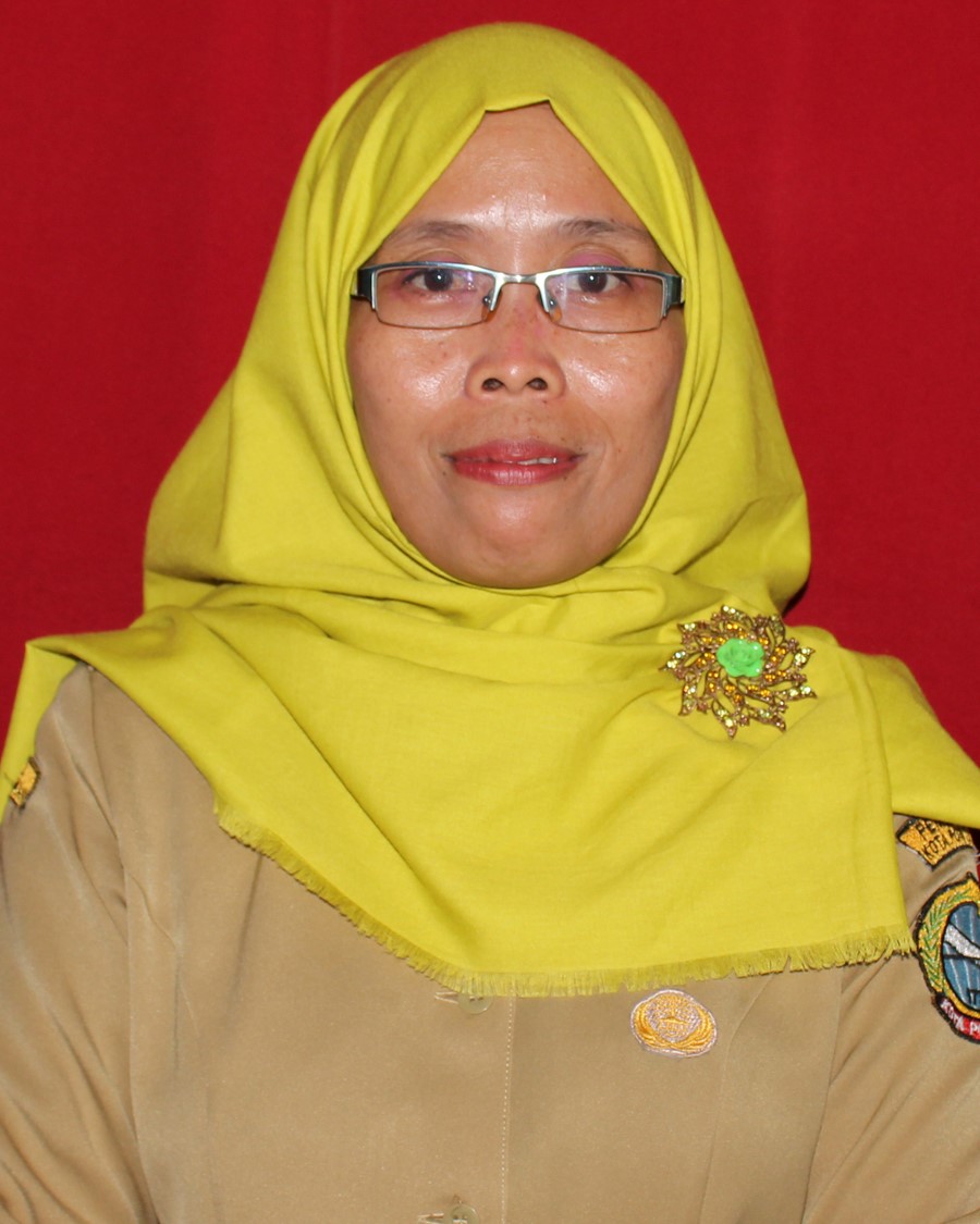 Foto Guru Yanthi Chalimawati
