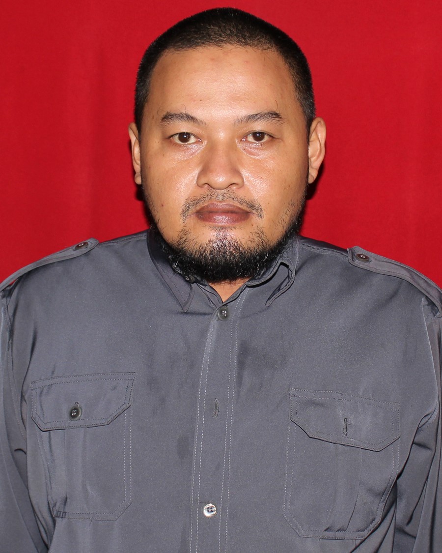 Foto Guru Roni Adharyanto