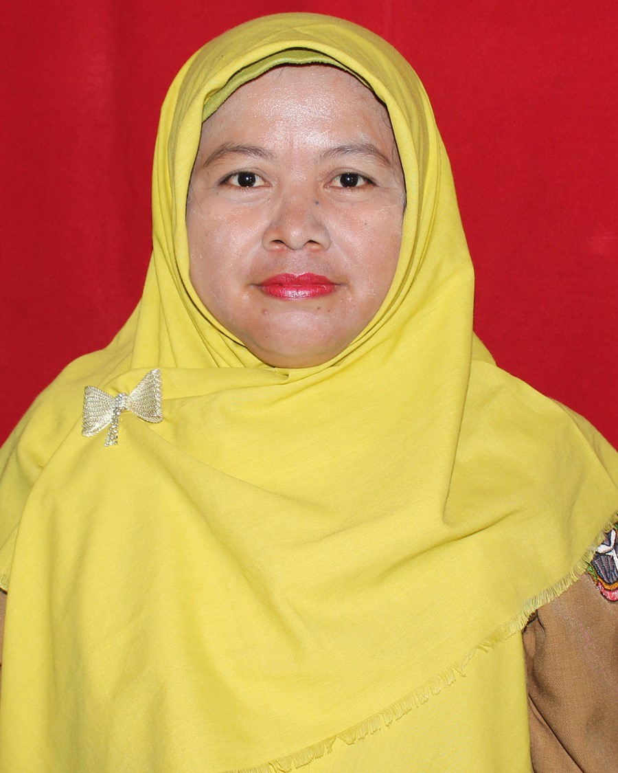 Foto Guru Titik Sukmawati