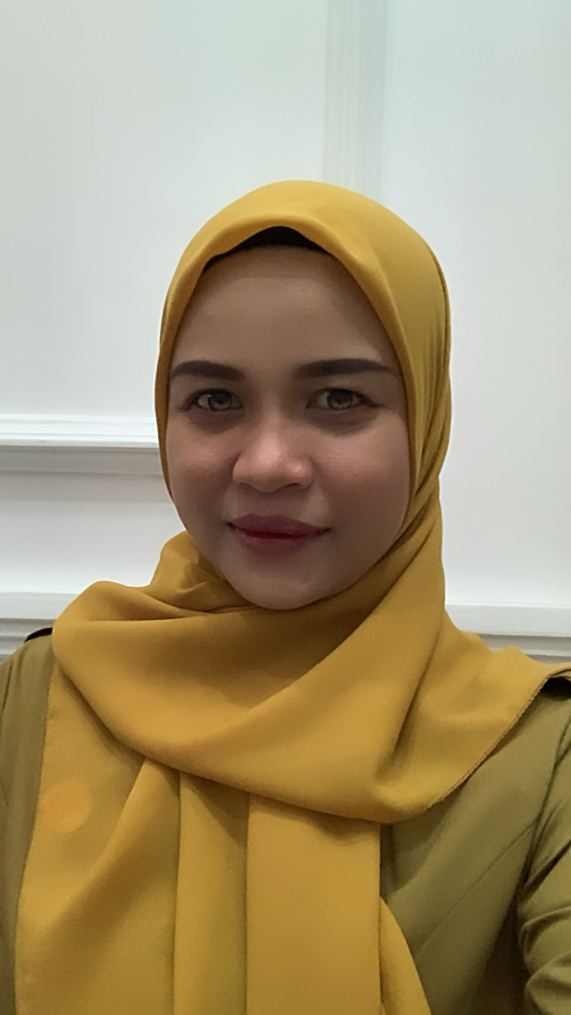 Foto Guru Kiki Syarkiyah