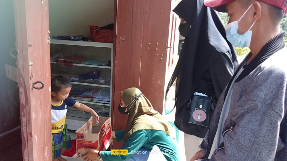 Galang Dana Korban Terdampak Banjir Salukaha dan Kalukku