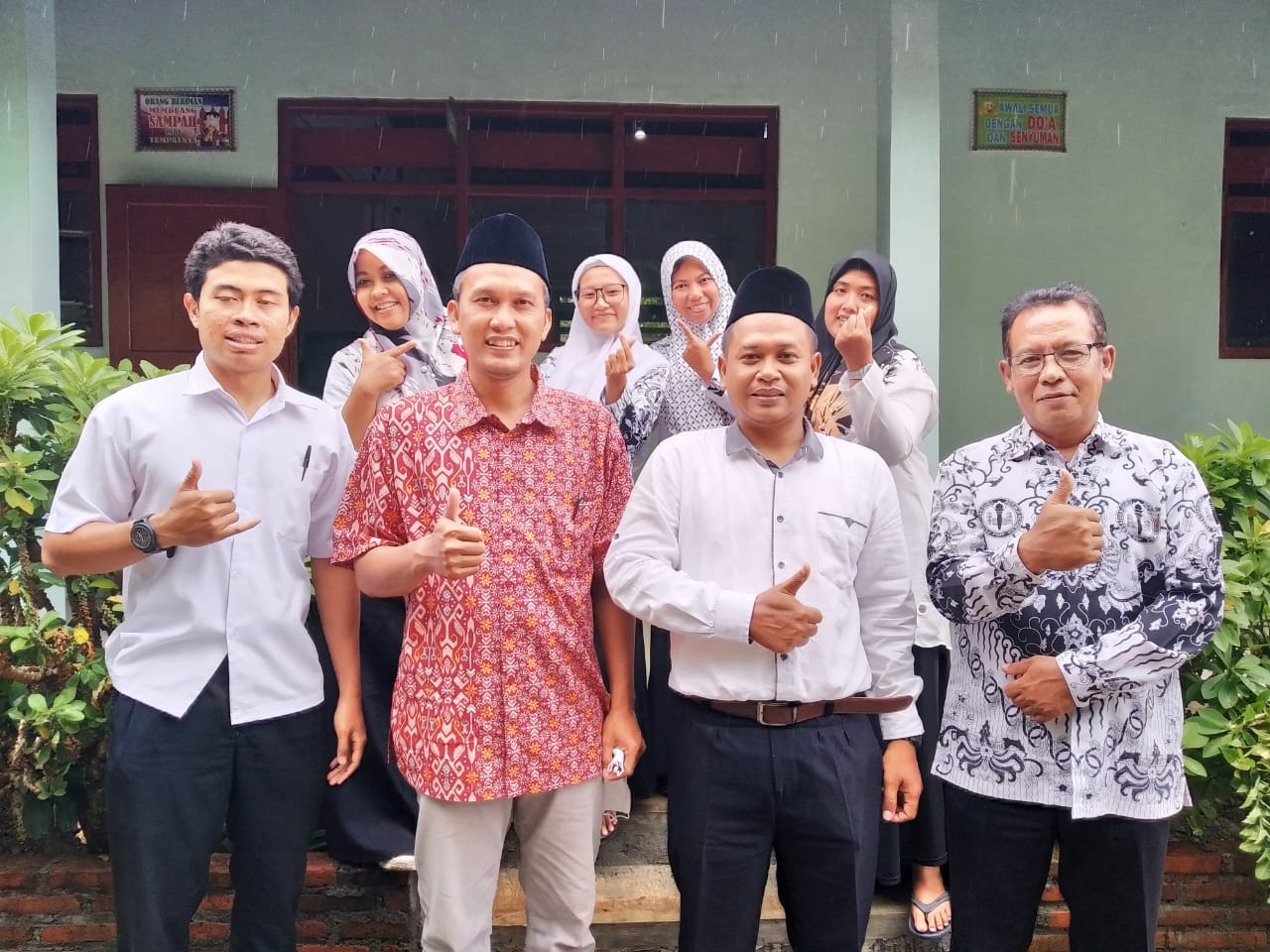 KUNJUNGAN RUTIN MENTOR LAZIZ UNISIA