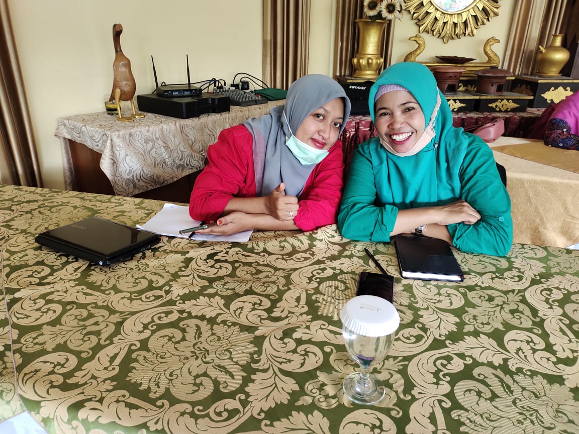PELATIHAN MARKETING ONLINE BERSAMA UII UNISIA