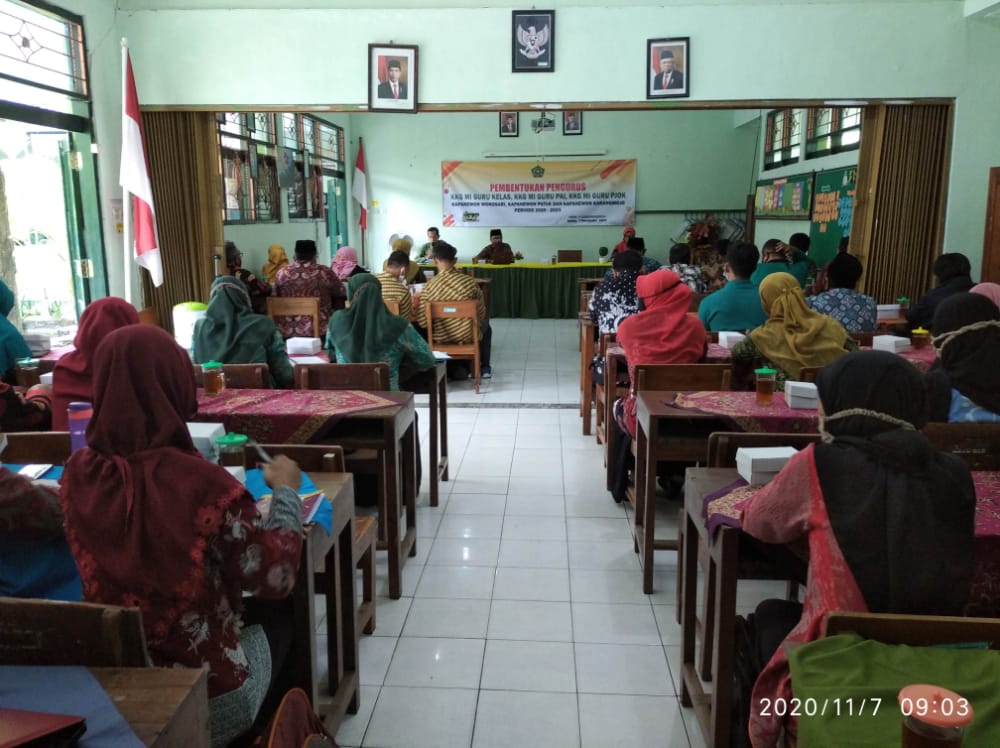 suasana pembentukan pengurus KKG dan KKMI Gabungan 3 Kapanewon