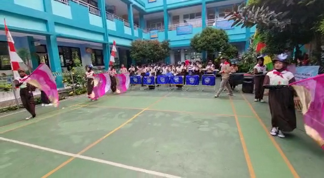 SDN BENDA BARU 03  sebagai pembuka dan pengisi acara FLS2N tingkat Kecamatan 