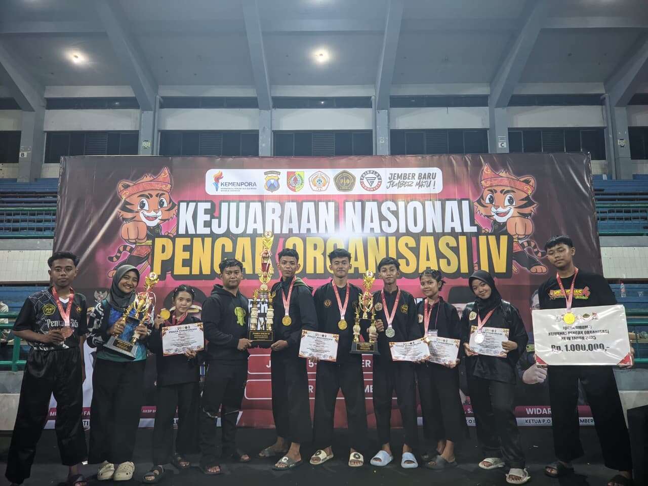 SMAN 1 Tanggul Raih Kejuaraan Nasional Pencak Silat