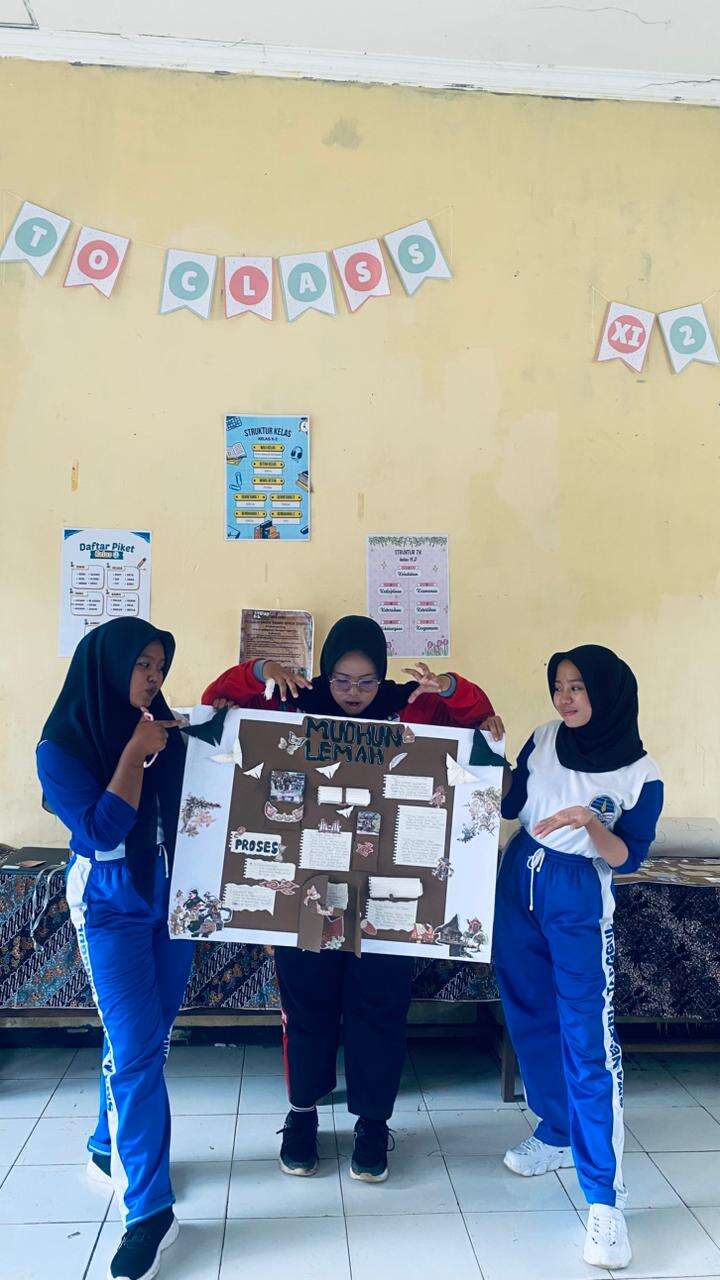 Siswa SMAN 1 Tanggul Dekorasi Ruang Kelas, Sambut Projek P7 Jelang Penerimaan Rapor