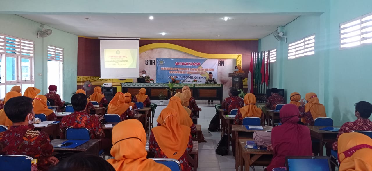 Workshop SMAN 4 Pamekasan Menuju SKS