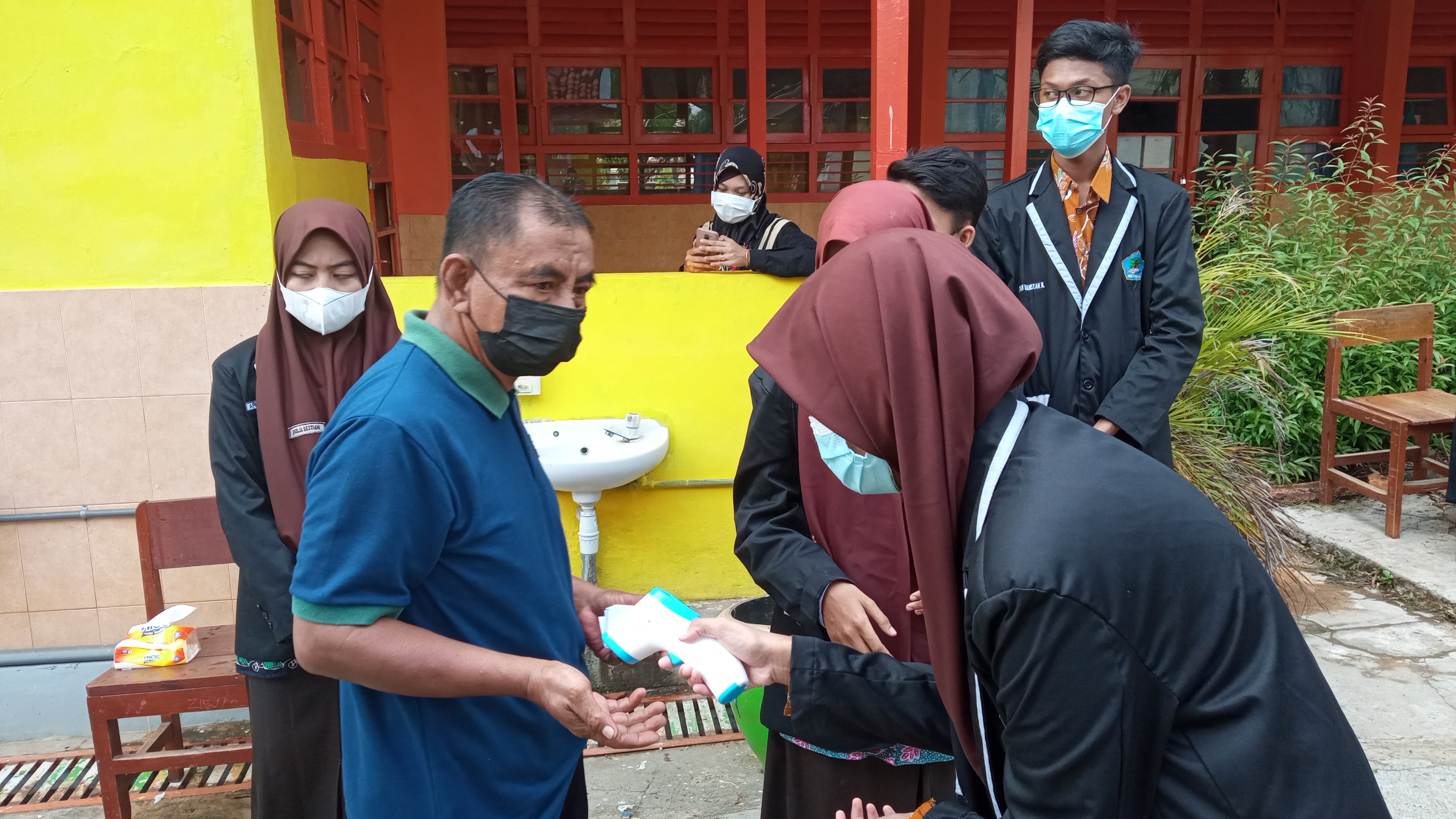 PENERIMAAN RAPORT SMAN 4 PAMEKASAN 2021
