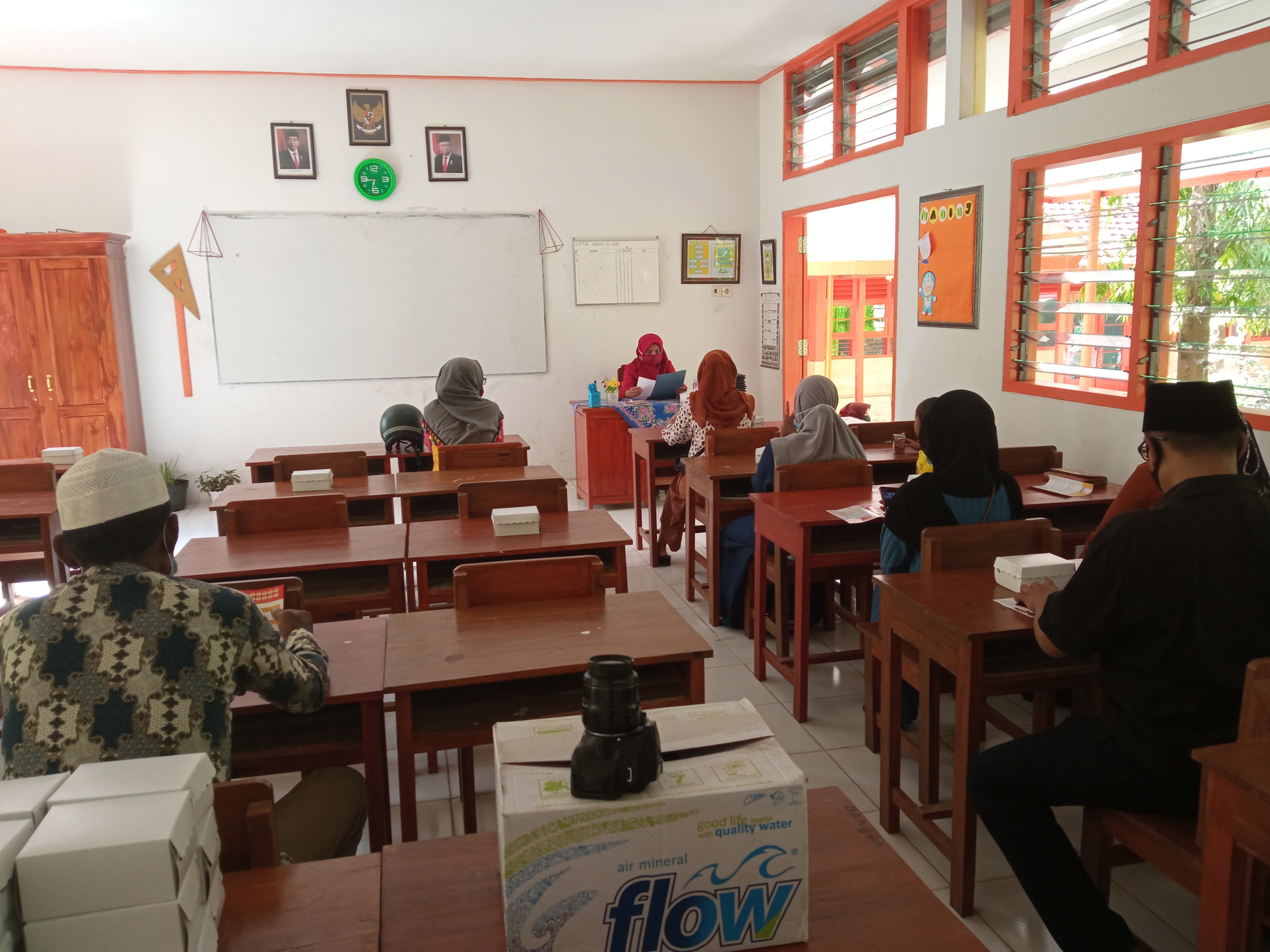 PENERIMAAN RAPORT SMAN 4 PAMEKASAN 2021