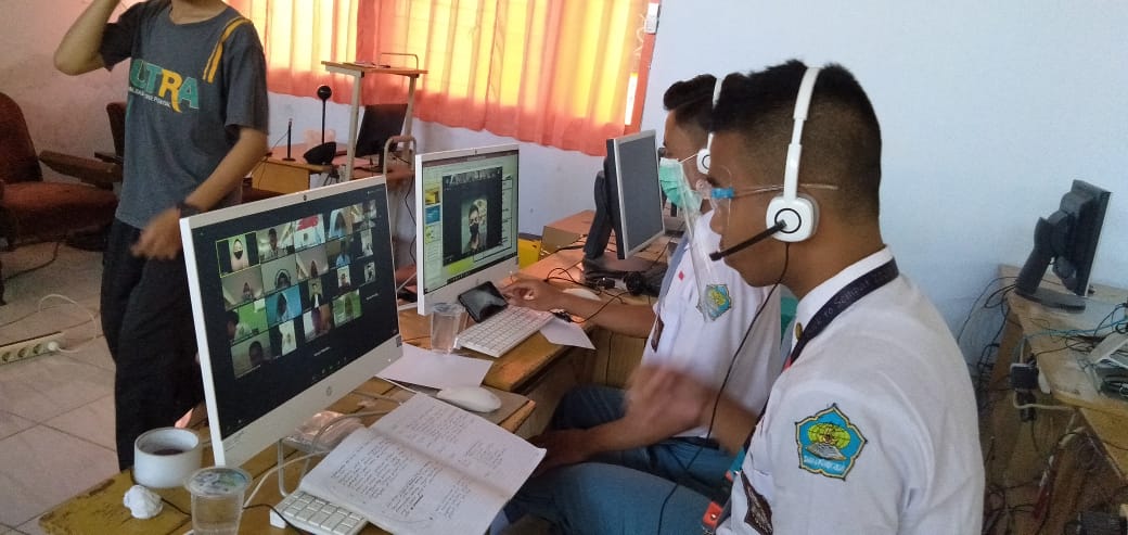 PROSES DALAM MENGIKUTI LOMBA POSTER ESSAY DAN VIDEO PENDEK DALAM RANKA UNIVERSARY BKPI KE-5