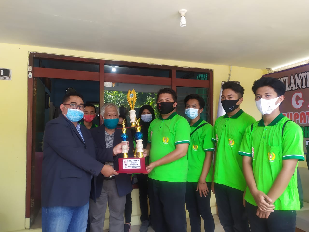 Penerimaan Piala Bergilir Bridge Kedisdik Jatim 2020