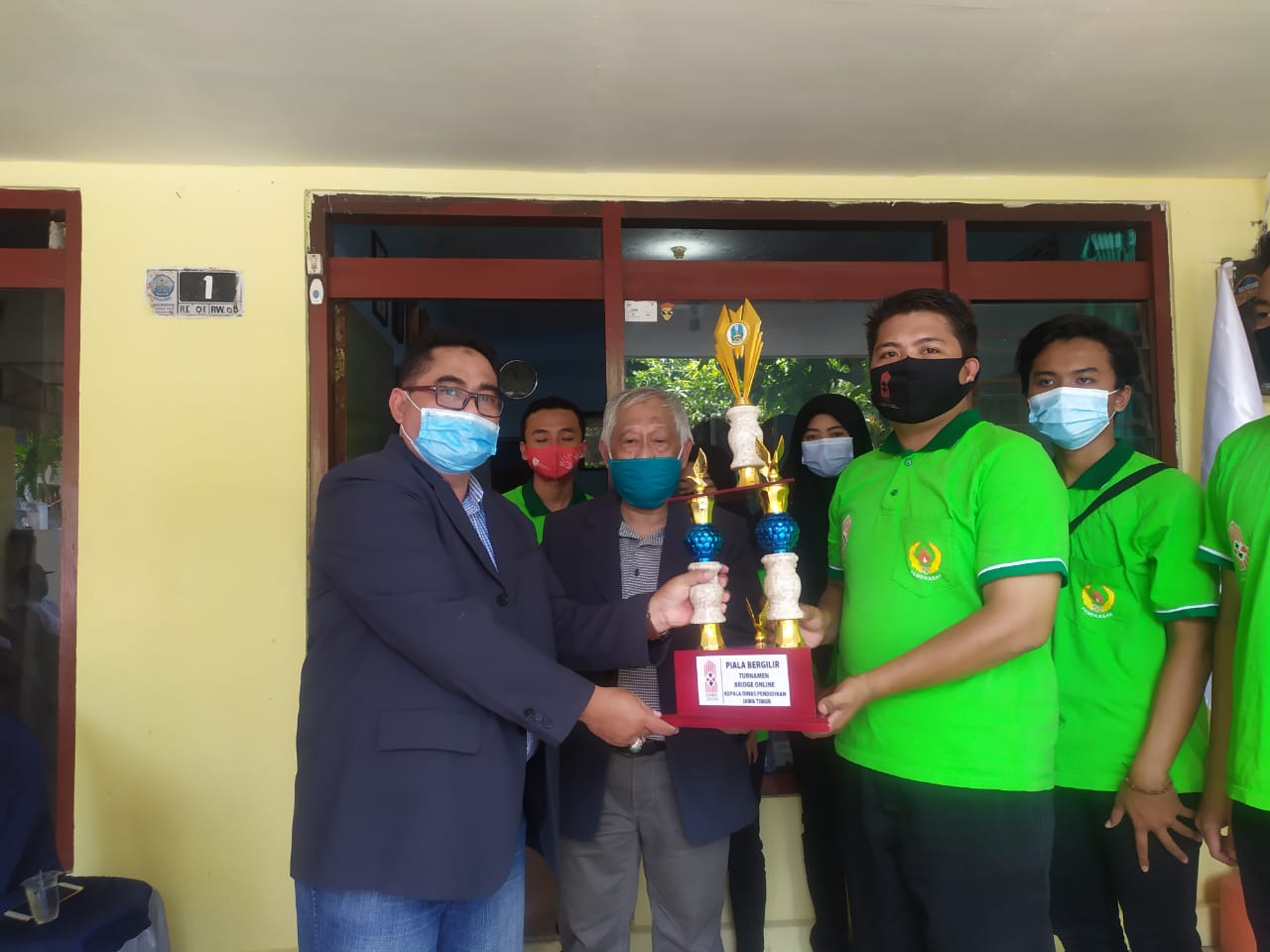 Penerimaan Piala Bergilir Bridge Kedisdik Jatim 2020