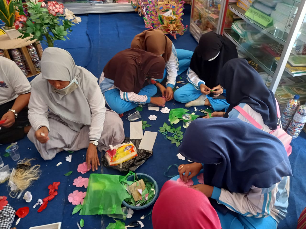 KEGIATAN MENGIMBASKAN GERAKAN 3R