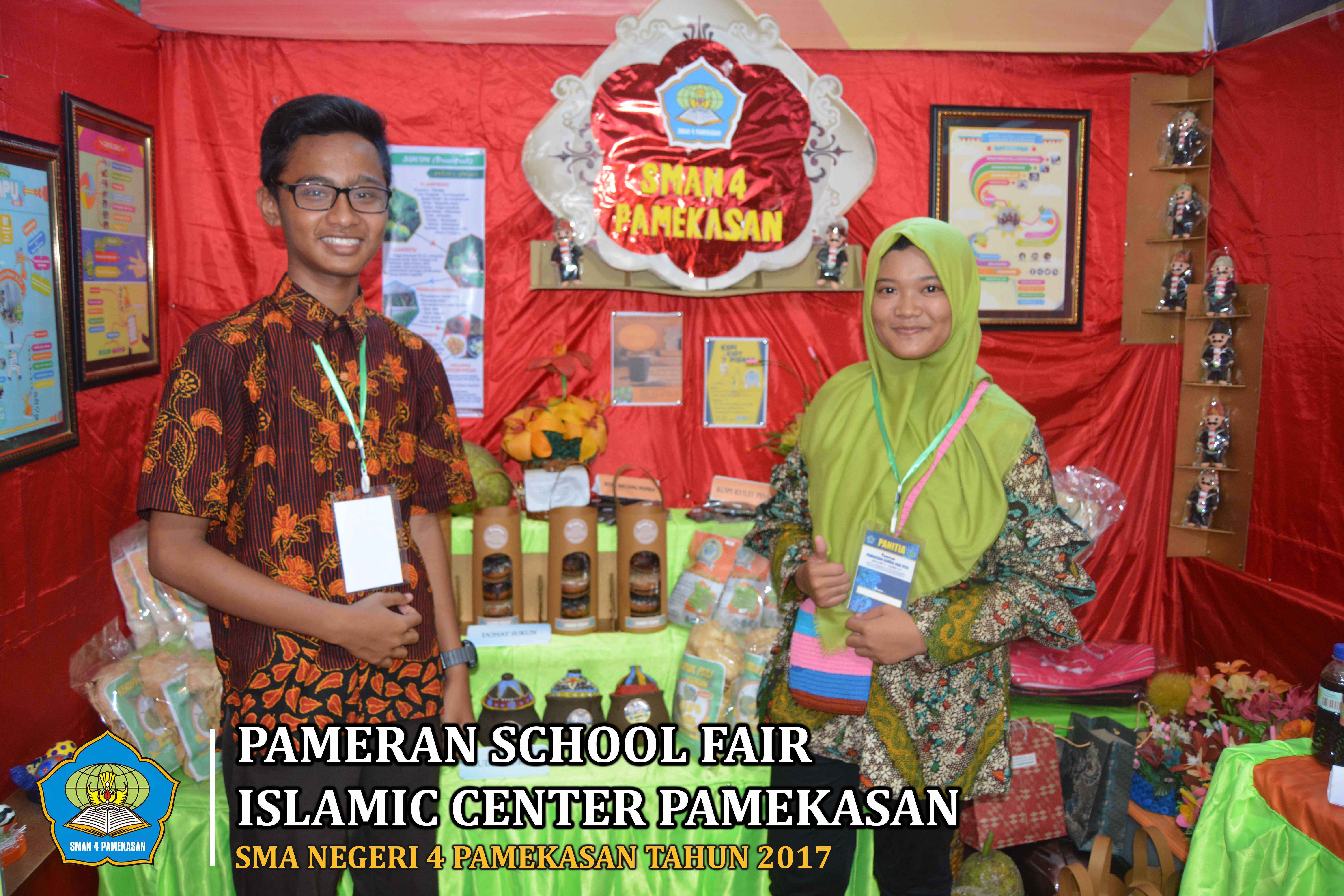 BAZAR SMAN 4 PAMEKASAN