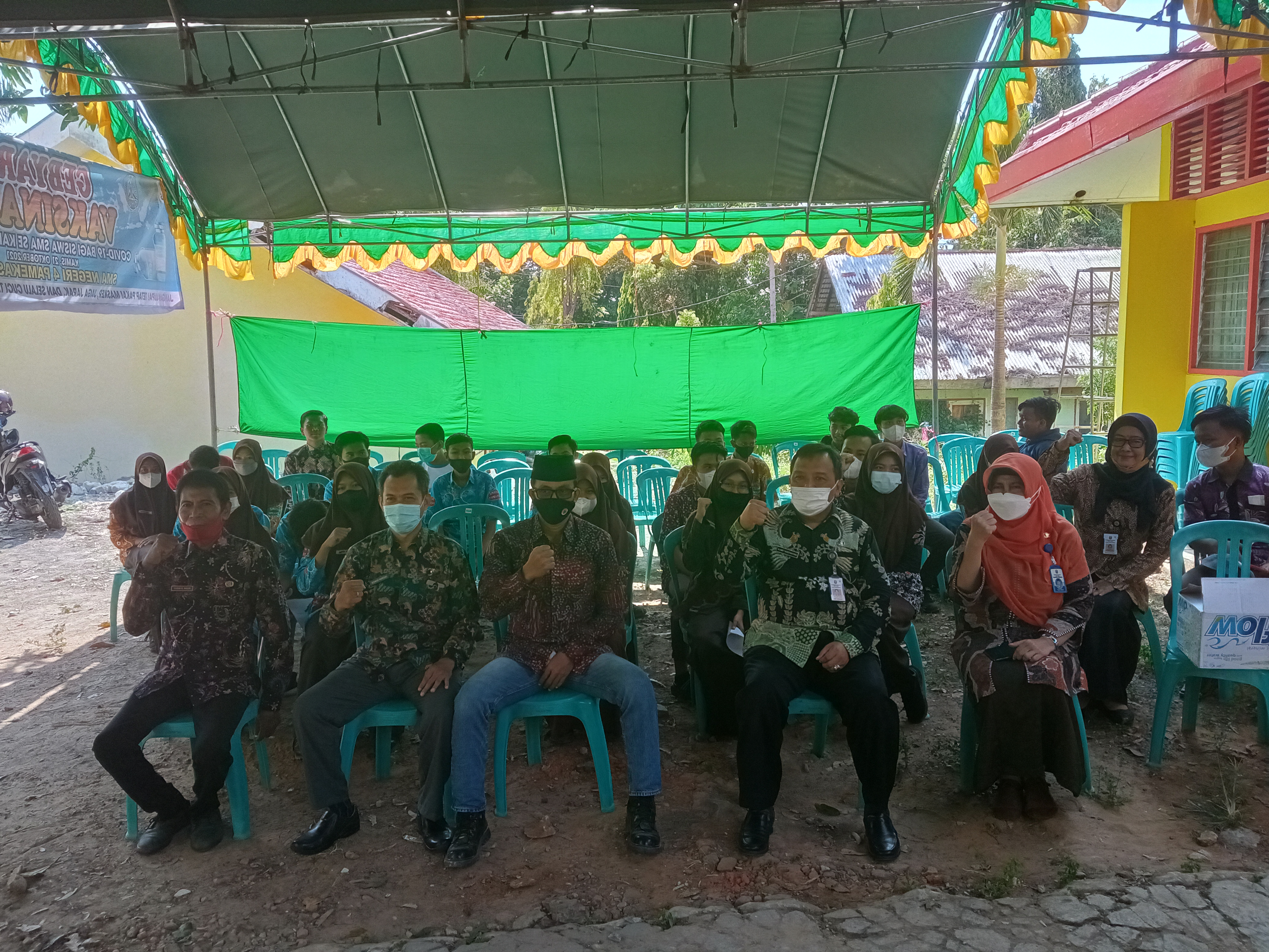 GEBYAR VAKSINASI SMA SE PAMEKASAN