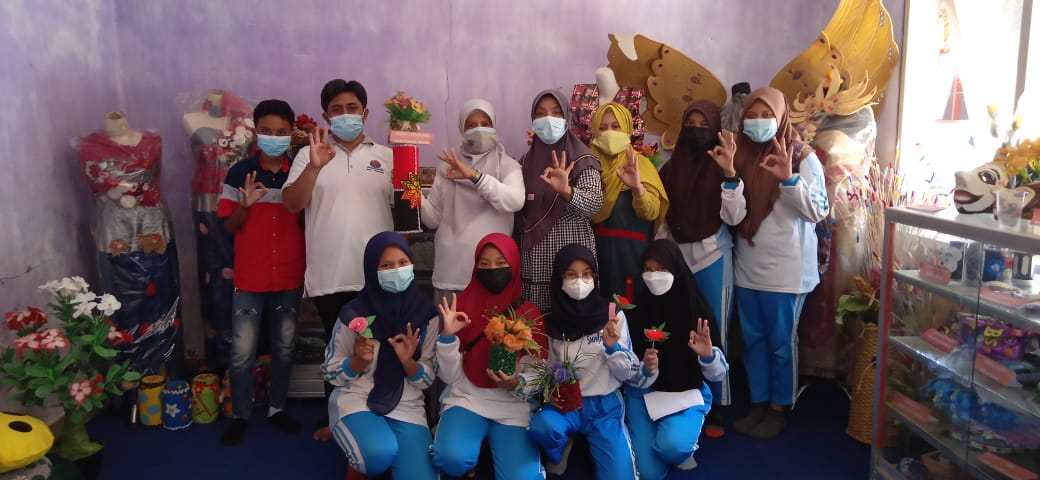 KEGIATAN MENGIMBASKAN GERAKAN 3R