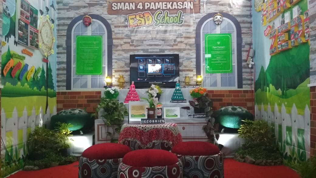 EKOHIPP RAMLI (Ekobrik Hippoplast Ramah Lingkungan) SMAN 4 Pamekasan