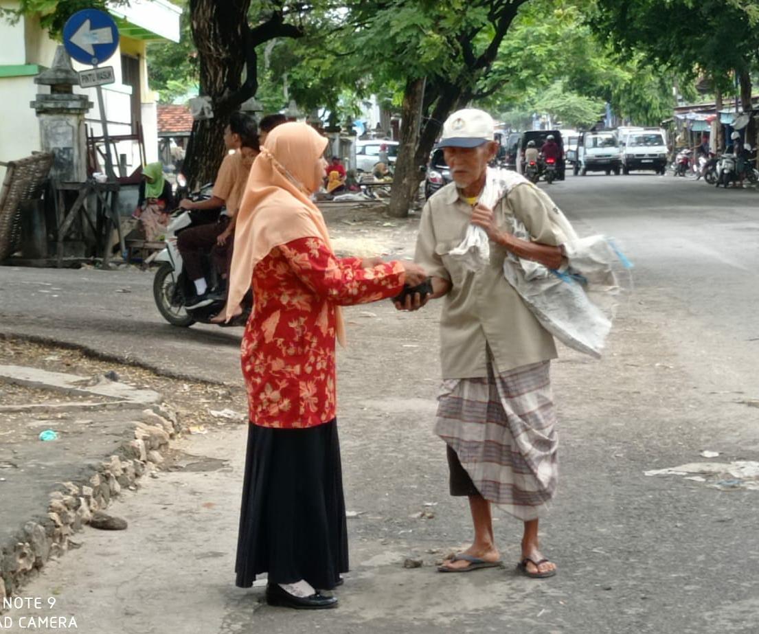 HUT Dharmawanita dan Hari ibu SMAN 4 Pamekasan
