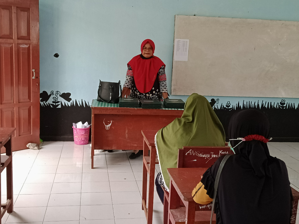 PENERIMAAN RAPOR PENDIDIKAN SEMESTER GANJIL TA. 2020/2021