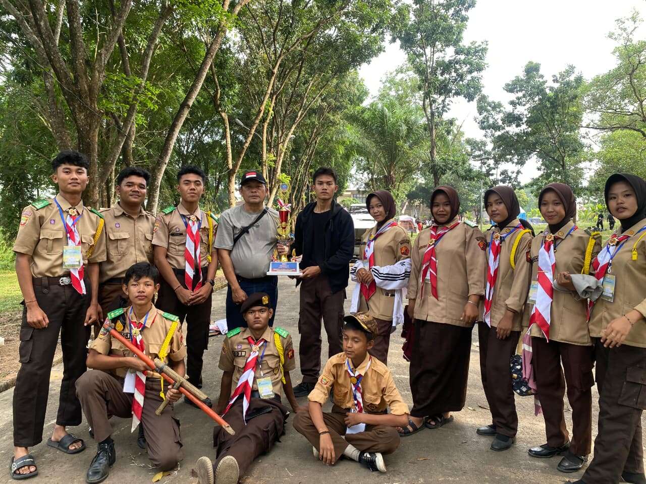 MURID SMA GAJAH MADA 3 PALEMBANG BERHASIL MERAIH JUARA 1 KARNAVAL BUDAYA PERKEMAHAN WIRAKARYA & JUARA 1 TURNAMEN FUTSAL ANTAR PELAJAR SMA 2025-2026