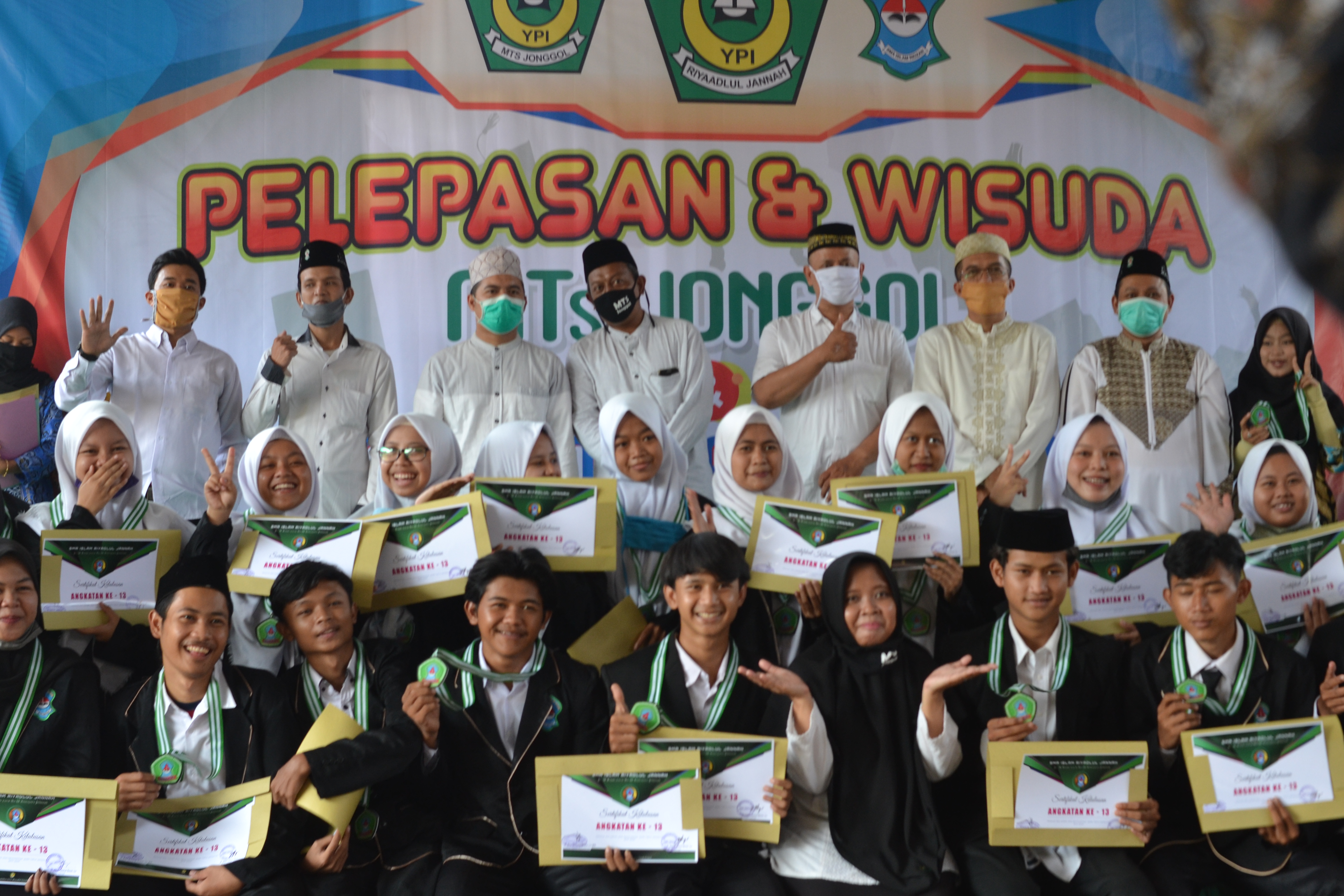 Pelepasan Dan Wisuda