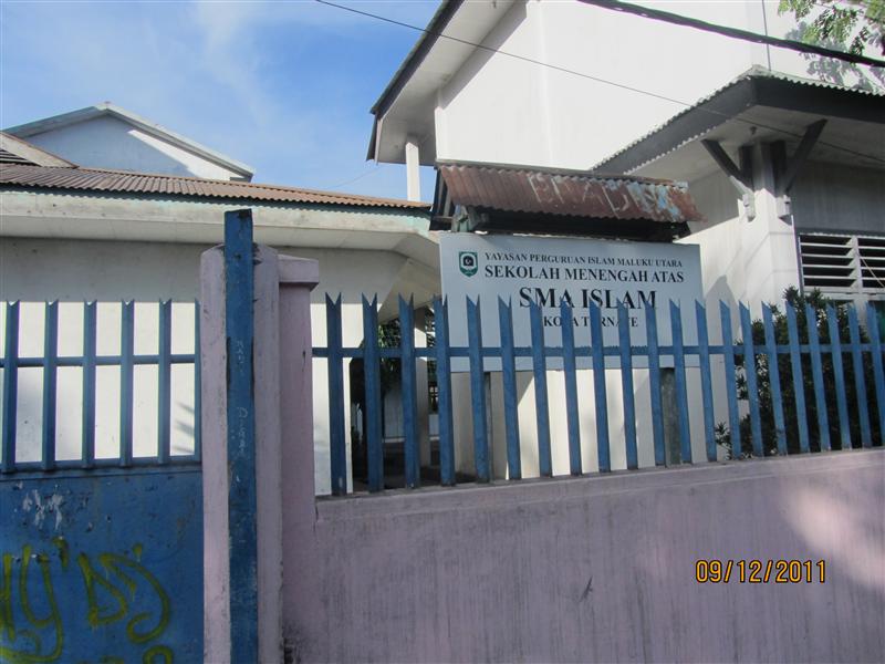 SMA ISLAM TERNATE