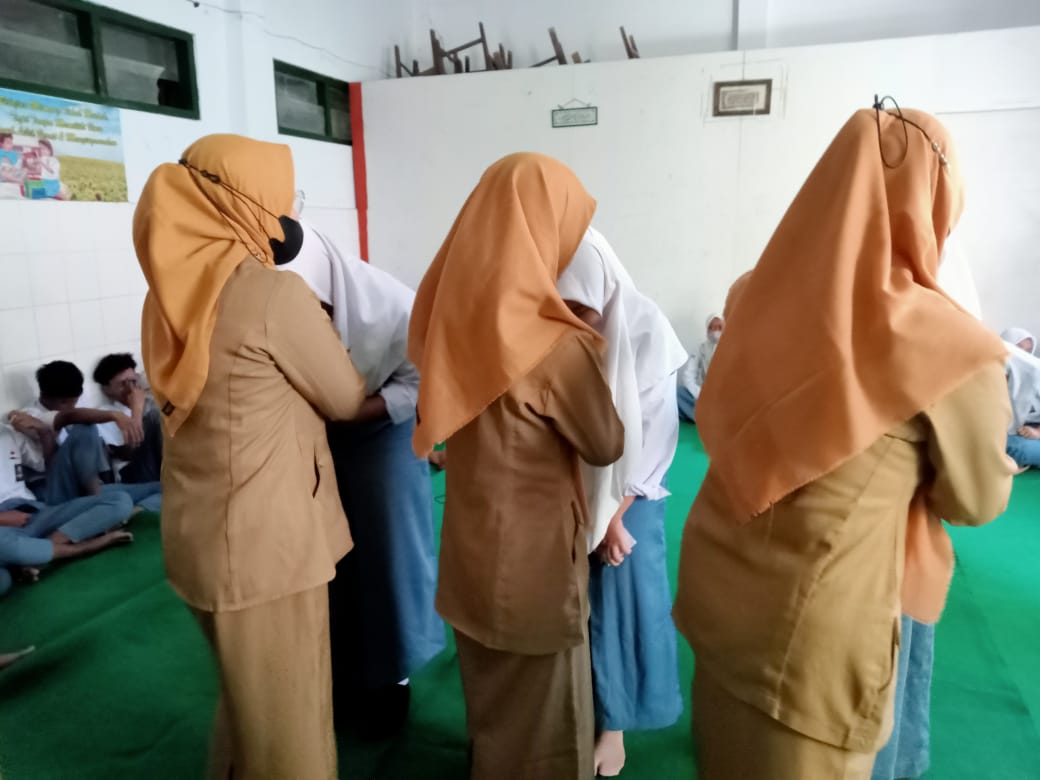 Khataman Al Qur'an dan santunan anak Yatim-Piatu (Kegiatan 10 Muharram)