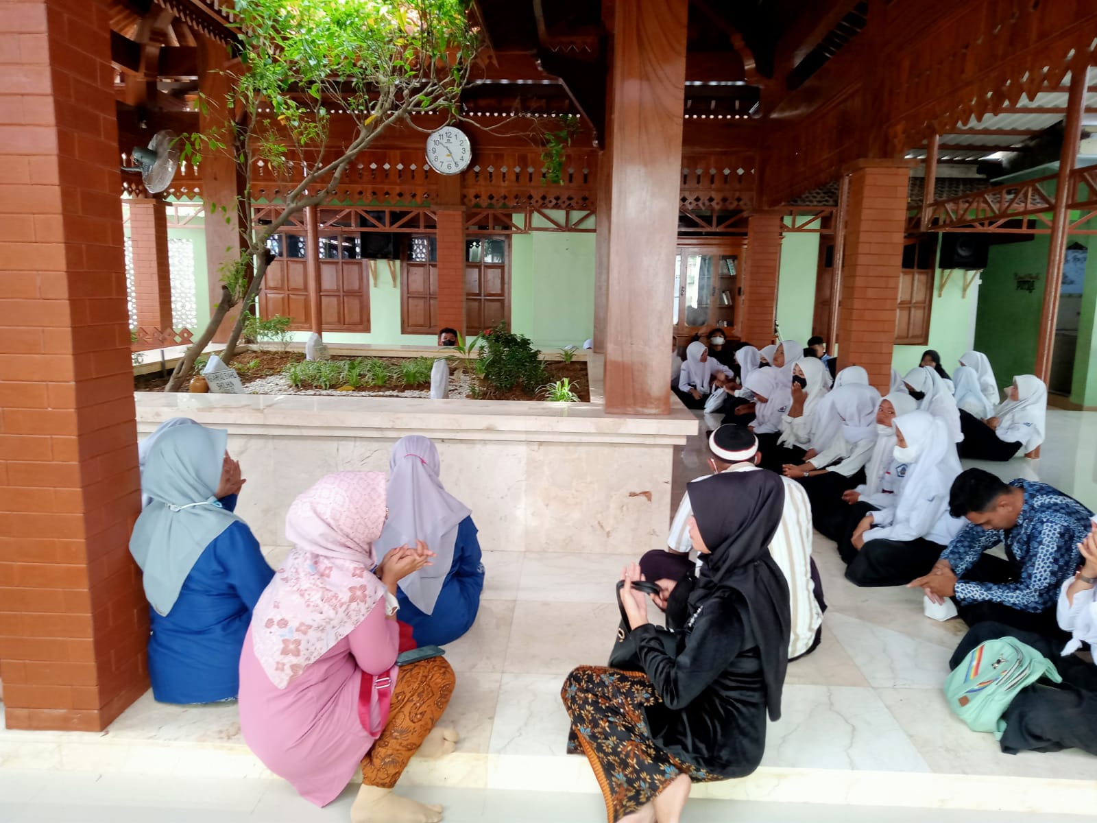 Outing Class