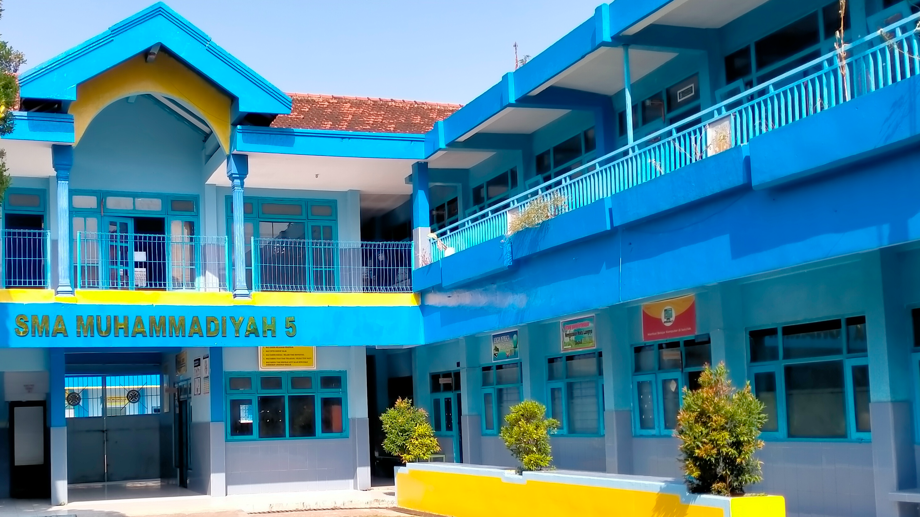 Gedung SMA Muhammadiyah 5 Karanggeneng