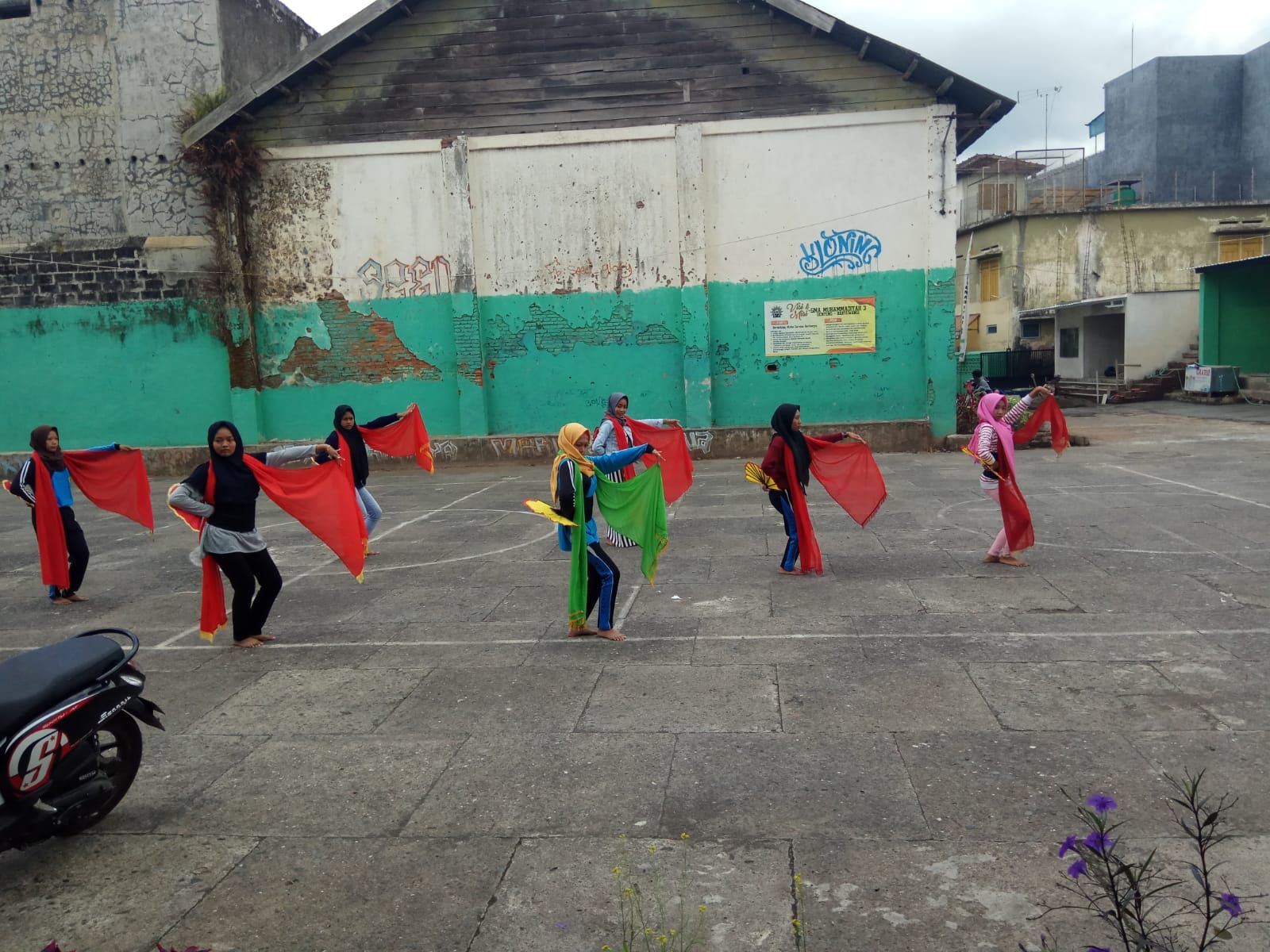 Kegiatan Ekstra Menari