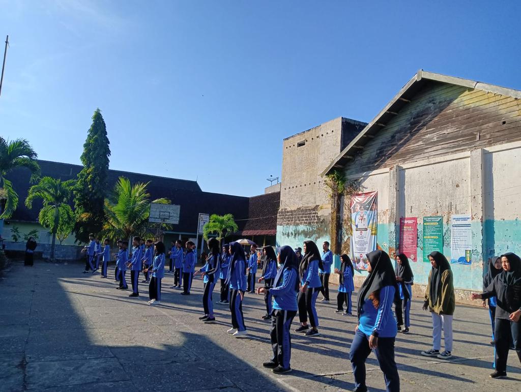 Melakukan kegiatan Senam Pagi dan Sarapan bersama 2023