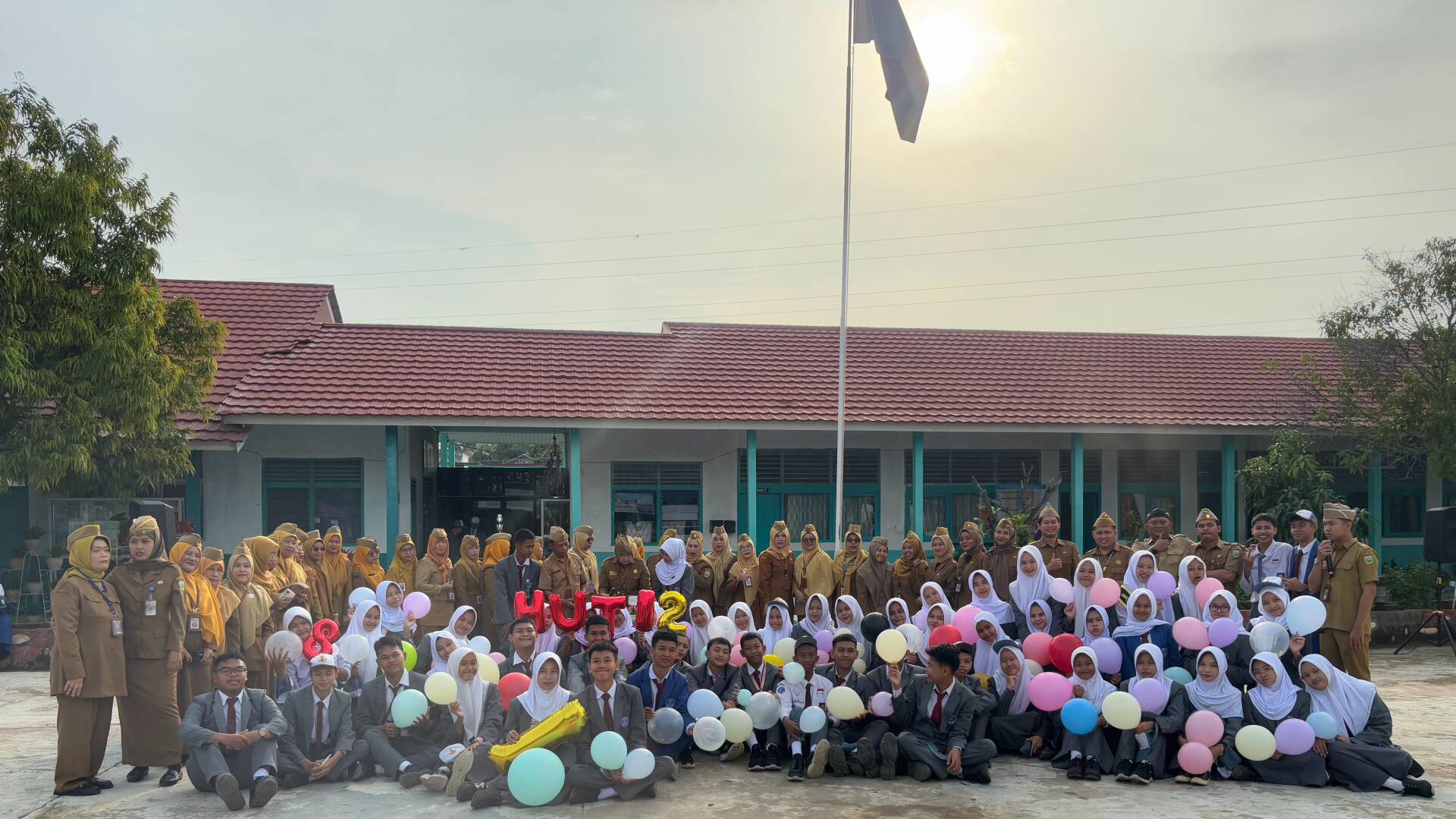 HUT SMAN 12 Palembang