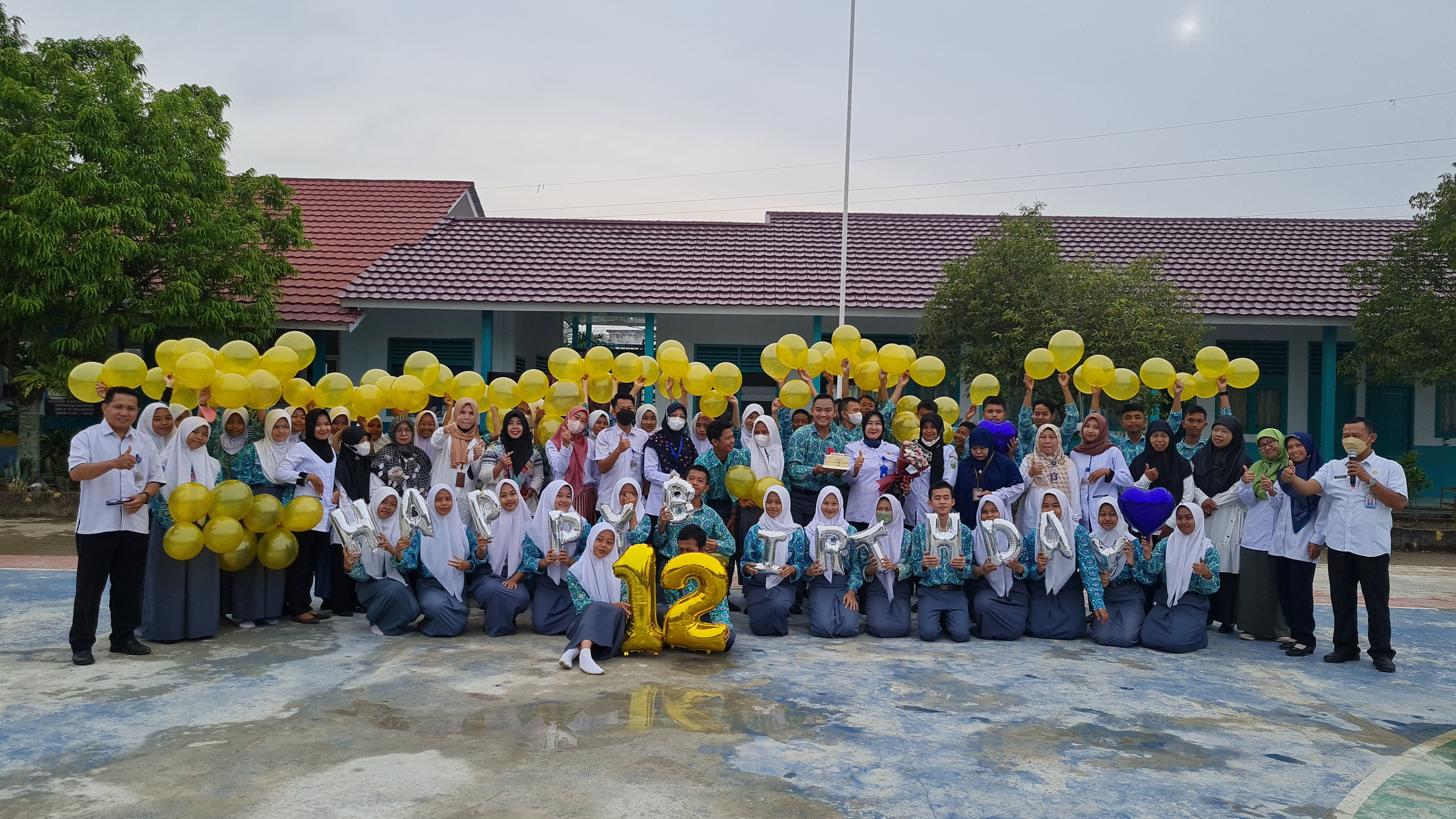 ULTAH SMAN 12 PALEMBANG