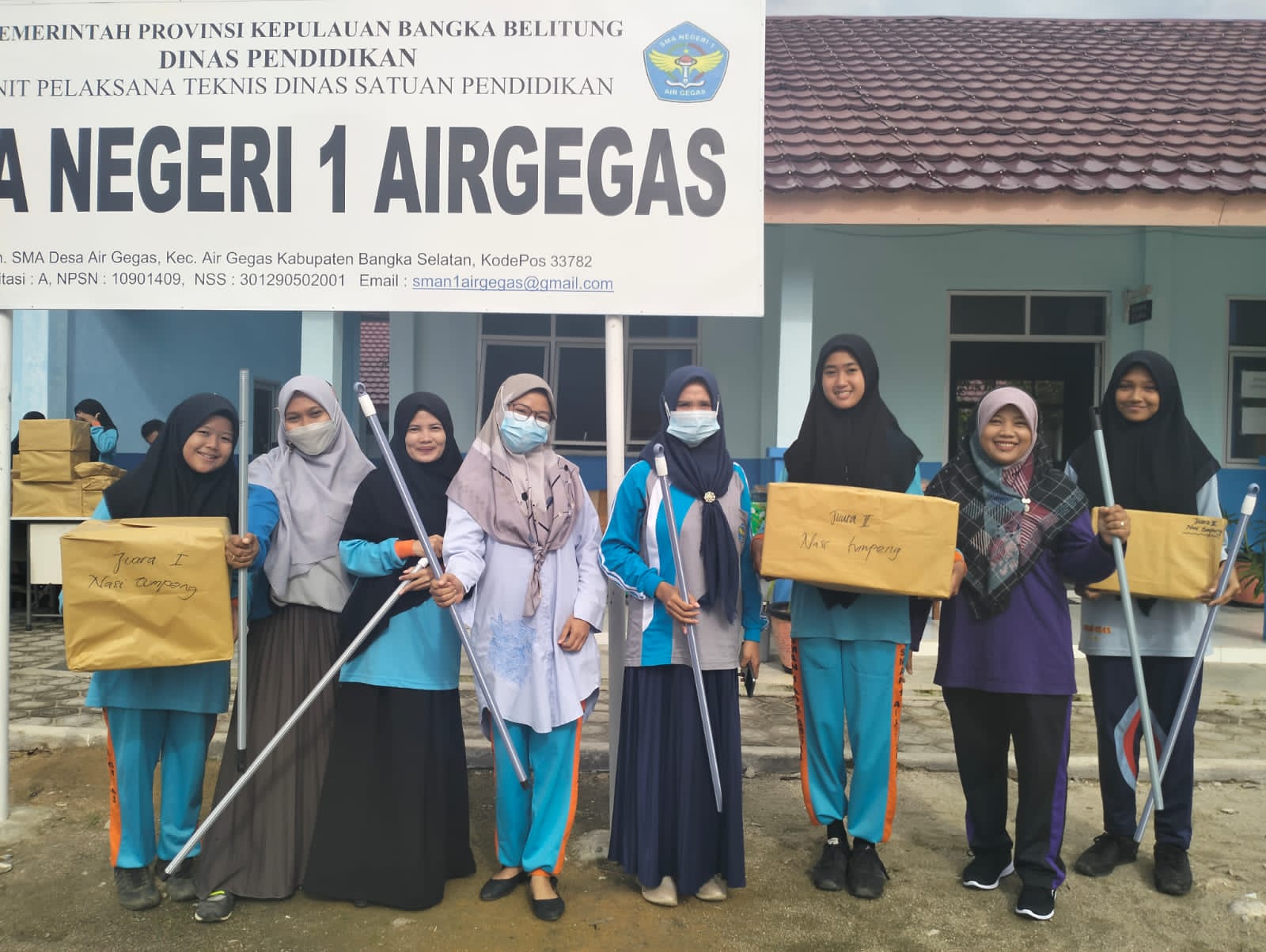 Pembagian Hadiah lomba HUT RI ke 77