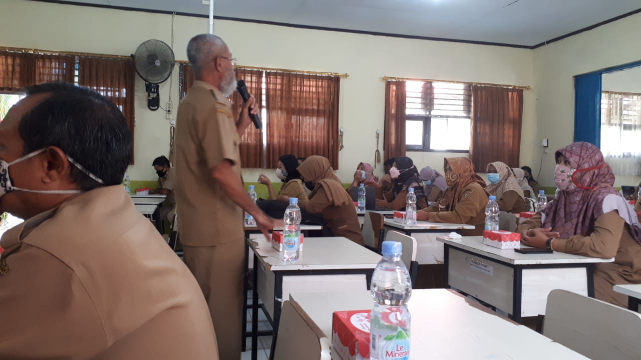 KEGIATAN IHT PEMBELAJARAN DENGAN PEMANFAATAN LAMAN BELAJAR.ID
