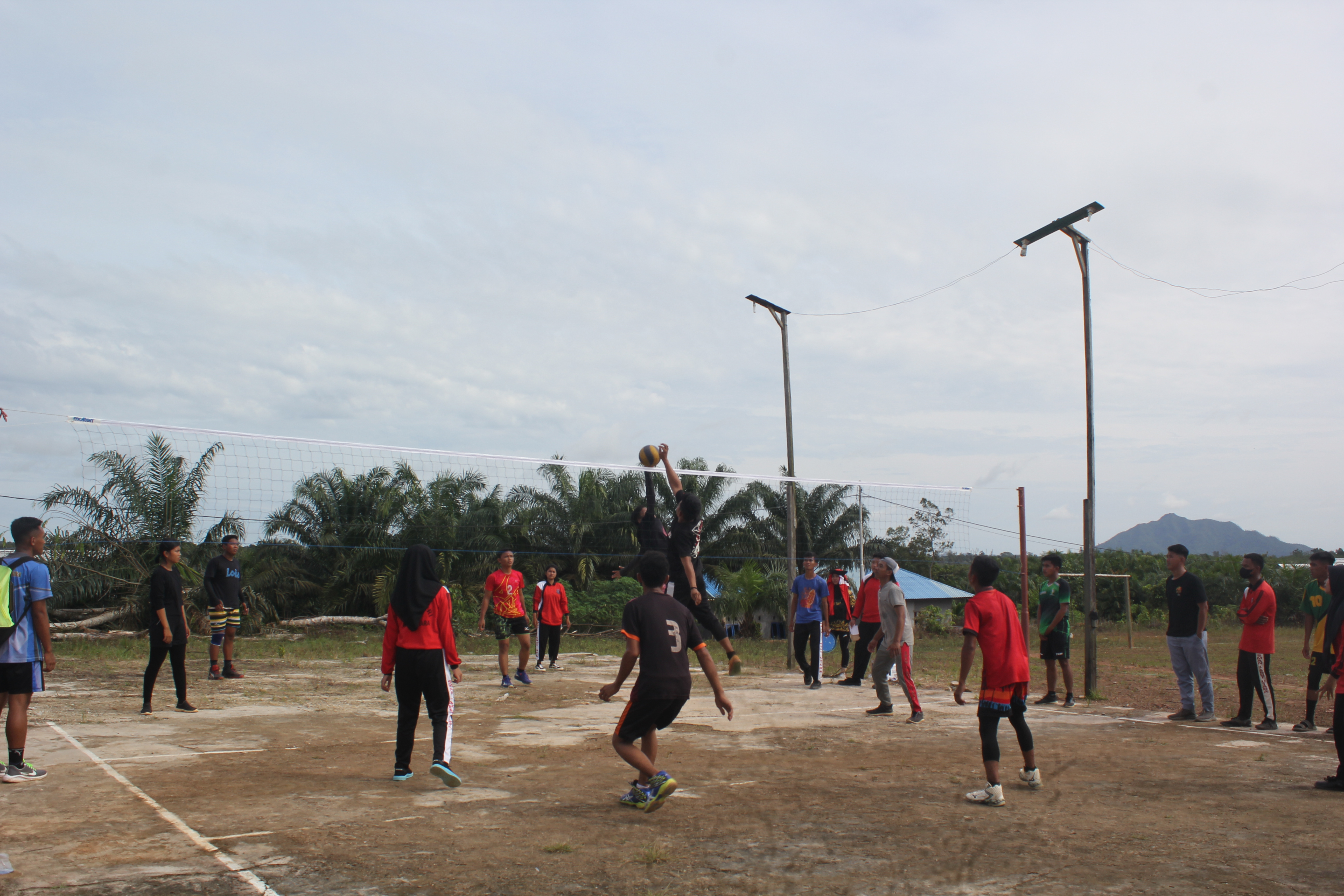 KEGIATAN CLASS MEETING