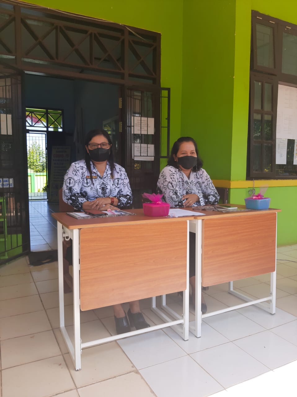 KEGIATAN LOMBA MEMPERINGATI HUT PGRI KE 76