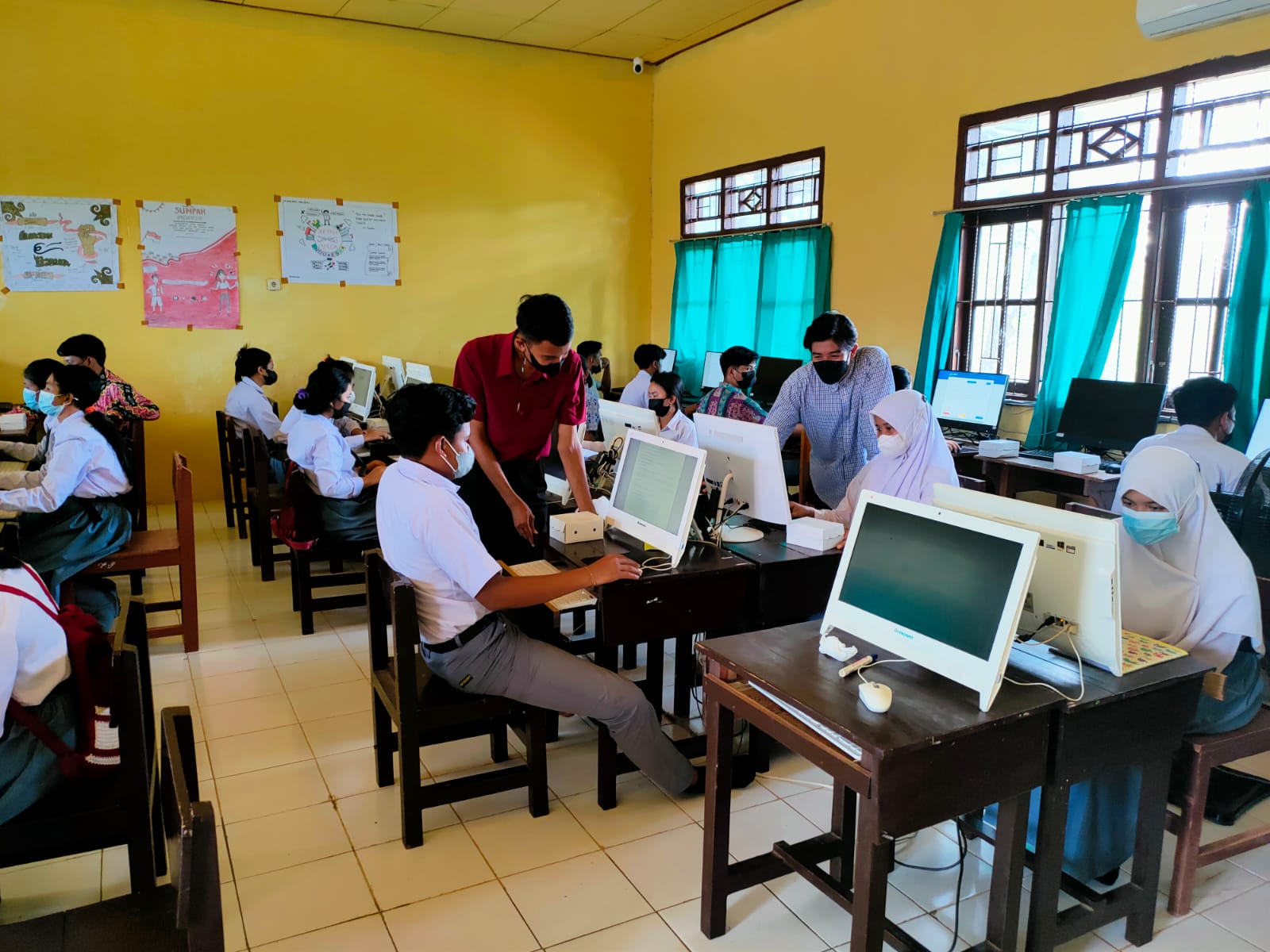 KEGIATAN ANBK HARI PERTAMA DI SMAN 1 ARUT UTARA