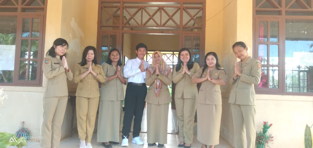Foto Bersama Guru SMAN 1 ARUT UTARA