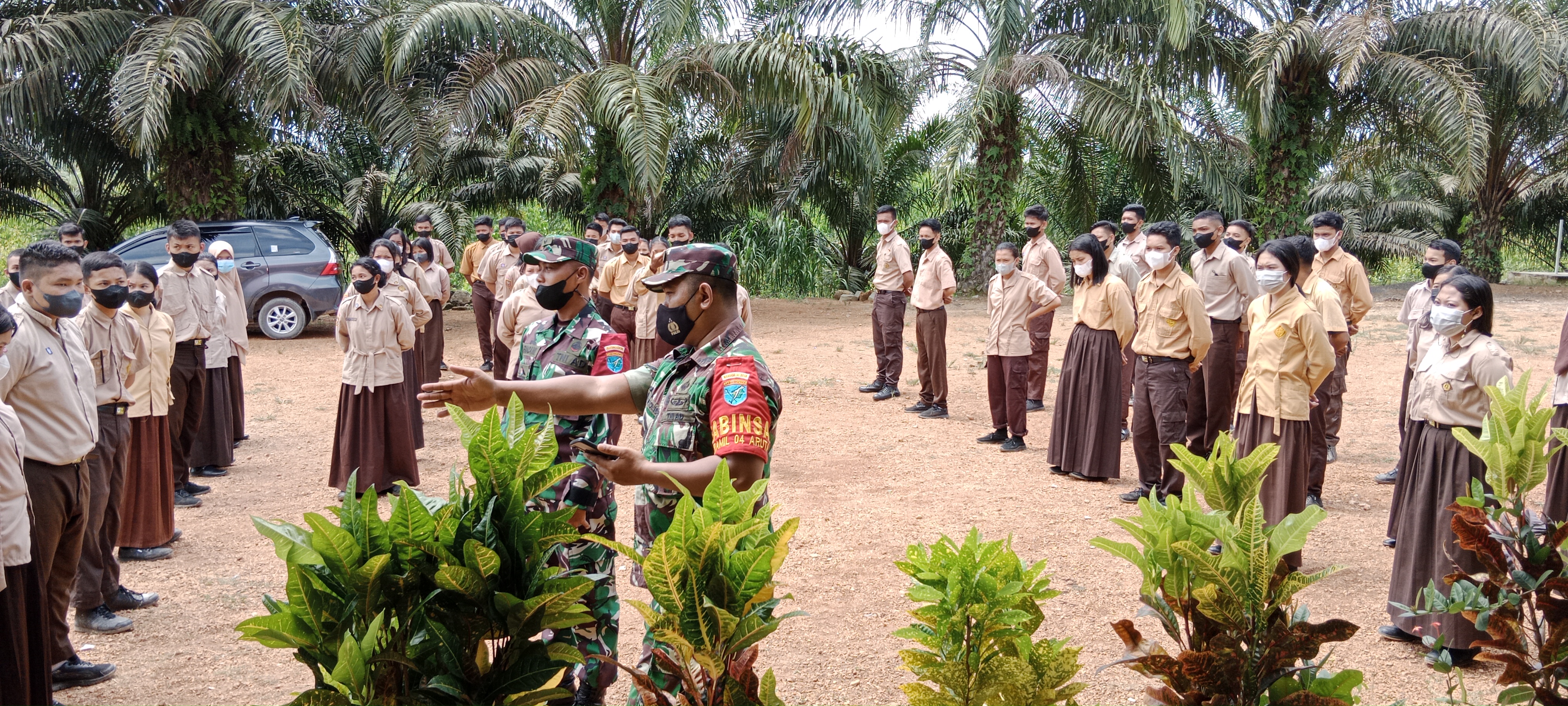 KEGIATAN SOSIALISASI SALAM PANCASILA DARI KORAMIL ARUT UTARA