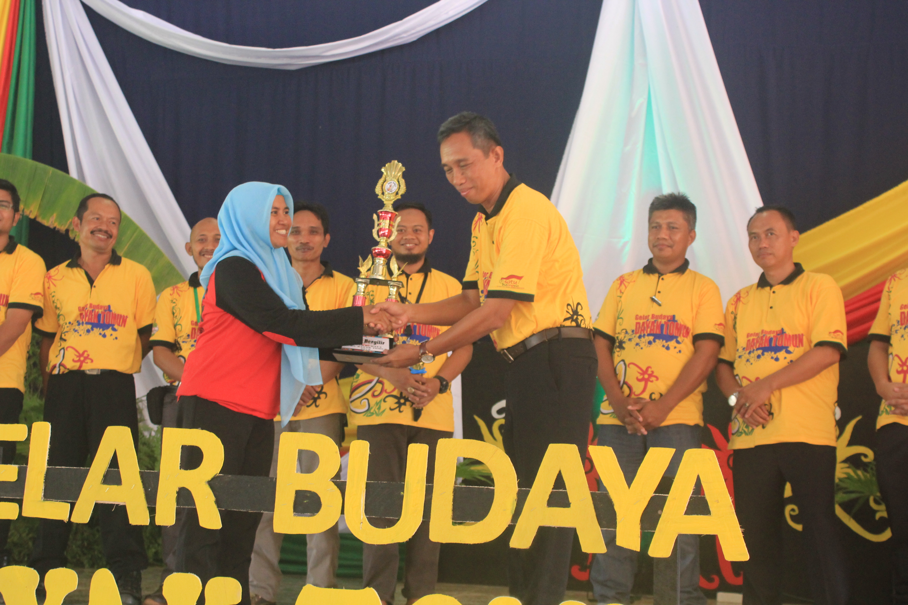 KEGIATAN LOMBA SENI BUDAYA DI PT.ASTRA