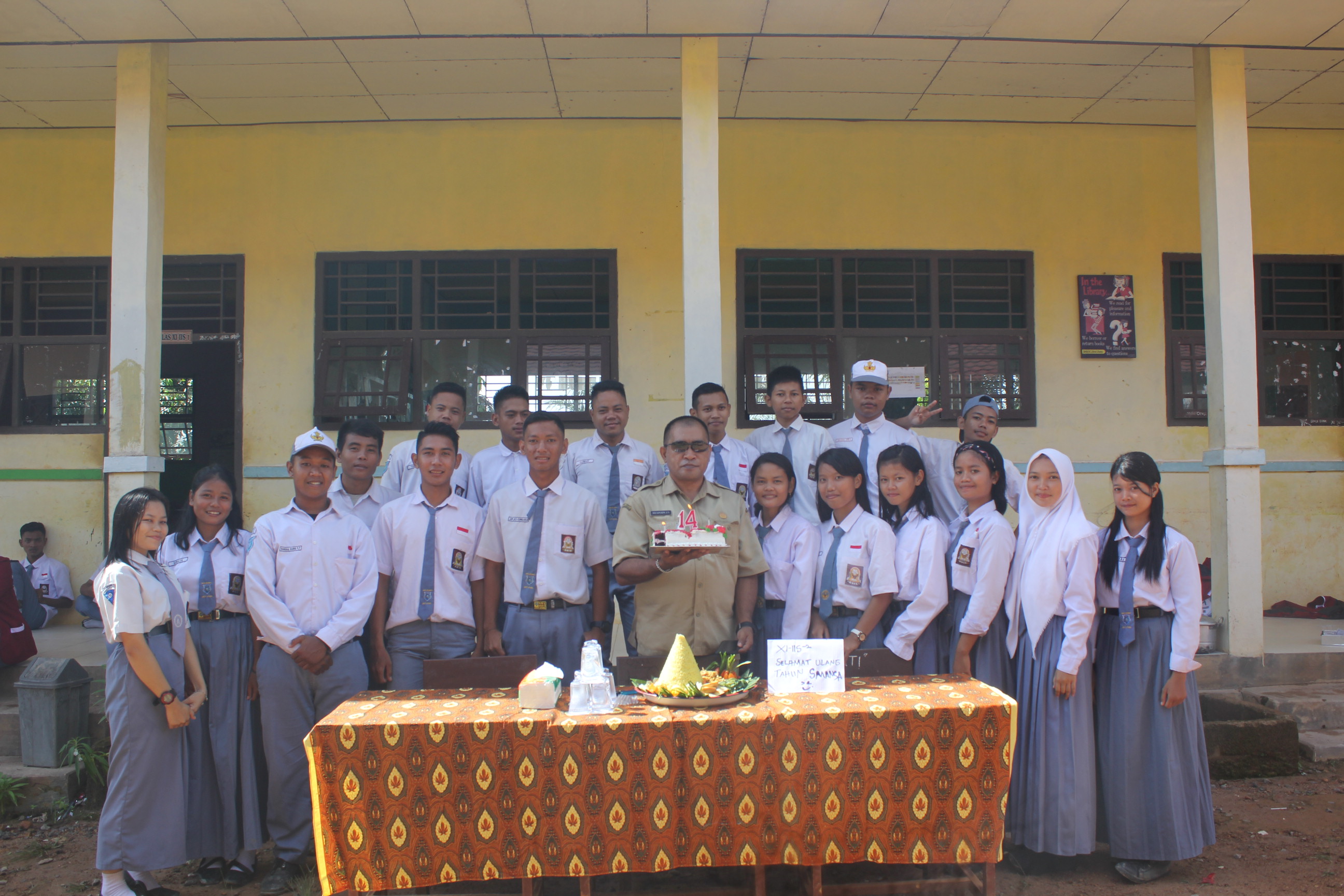 HUT SMAN 1 ARUT UTARA