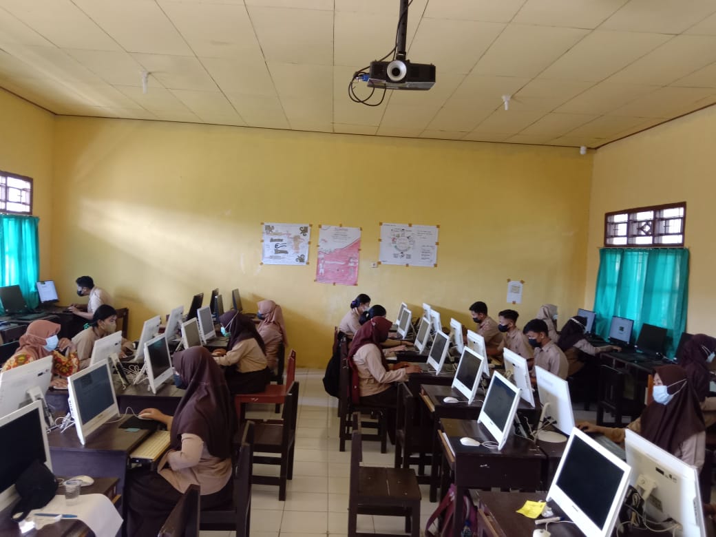 KEGIATAN ANBK HARI KEDUA DI SMAN 1 ARUT UTARA