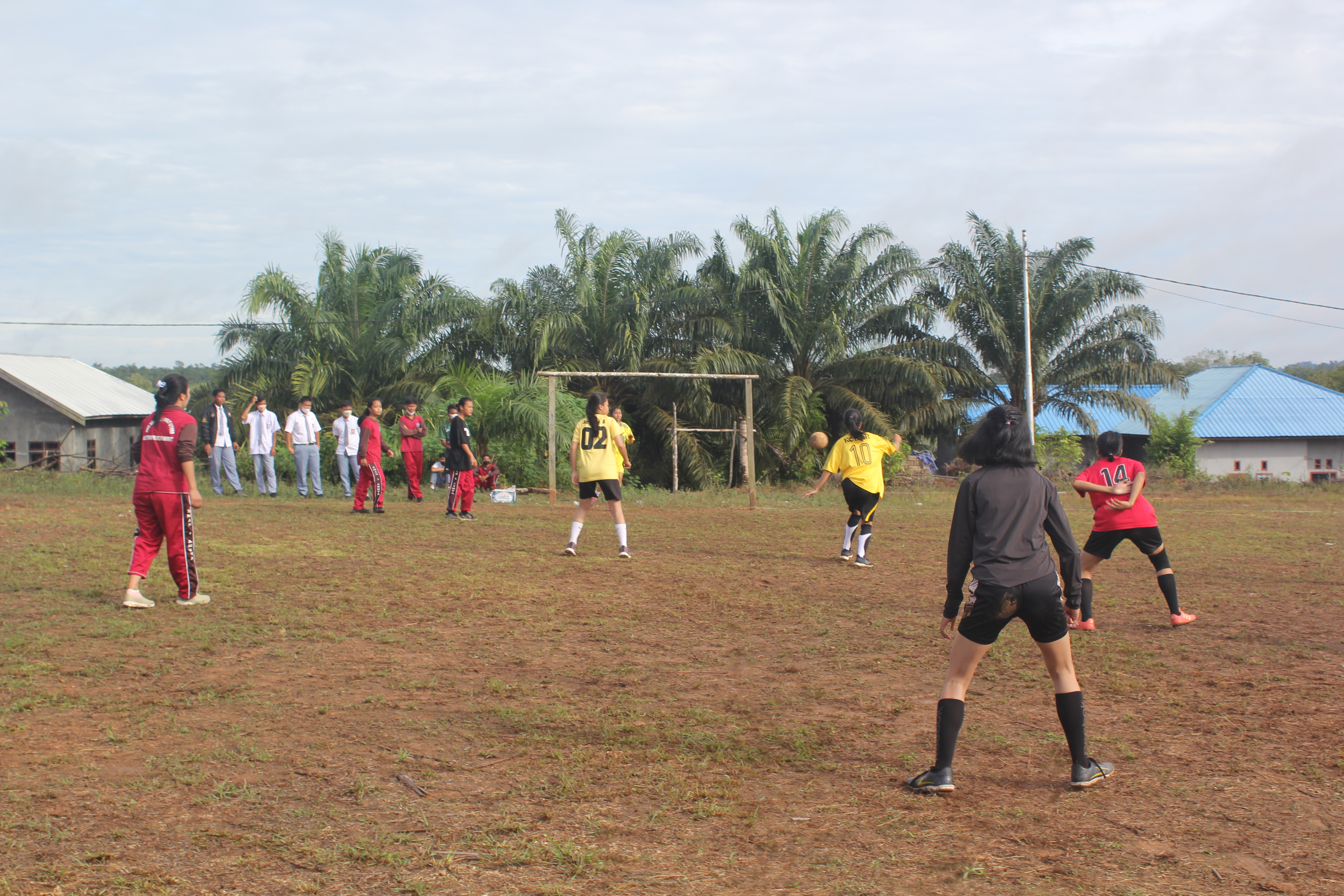 KEGIATAN CLASS MEETING