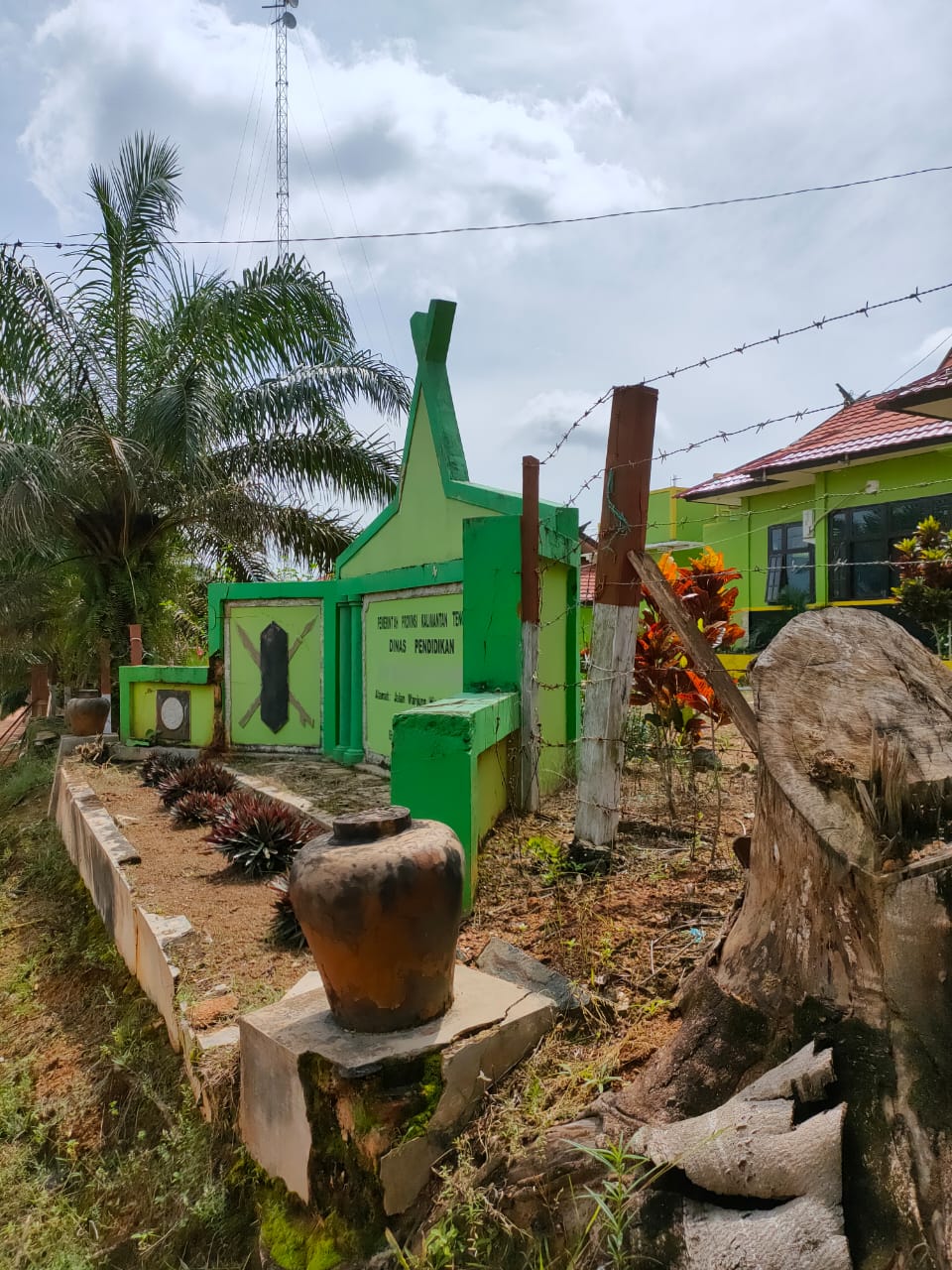 GERBANG SMAN 1 ARUT UTARA