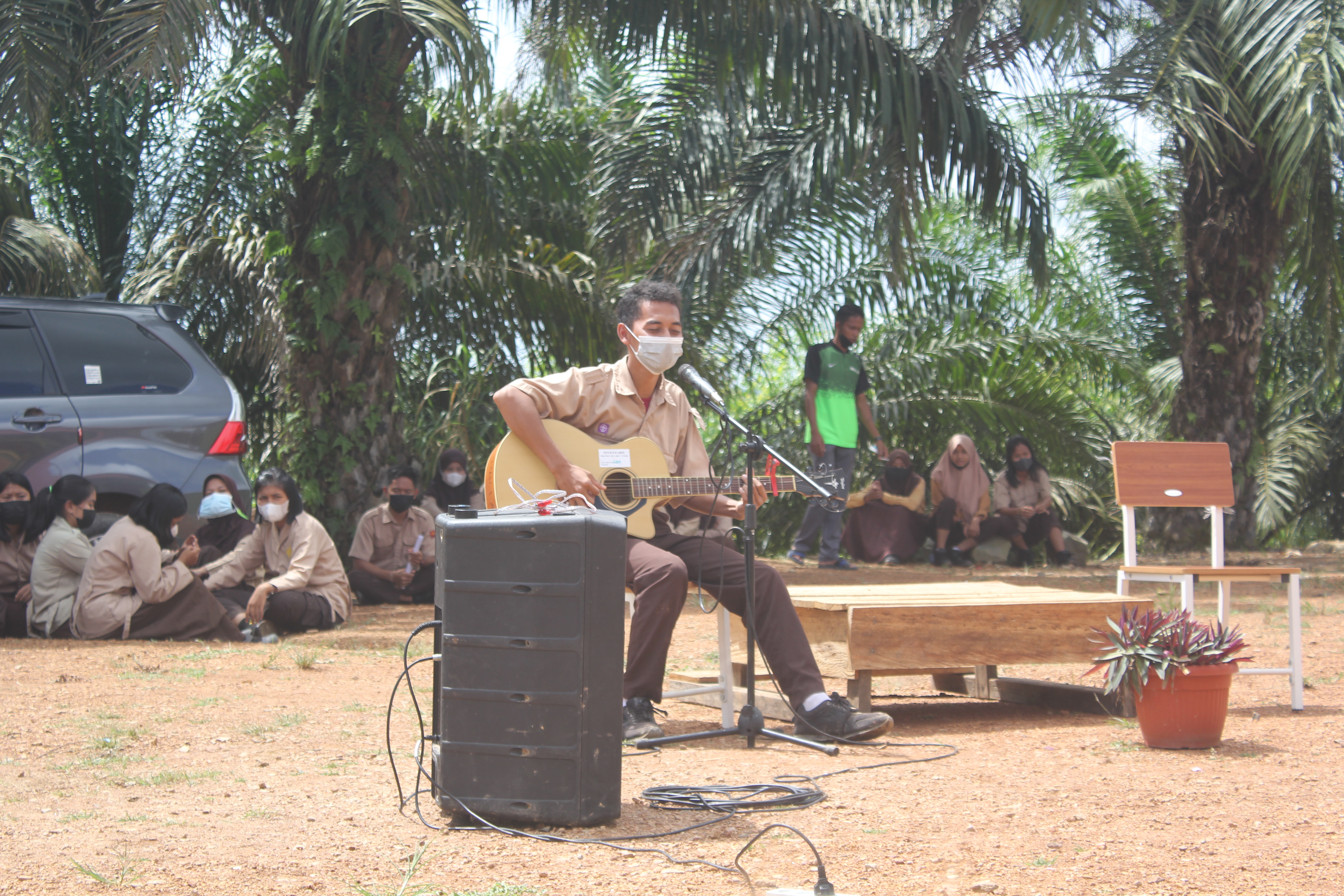 KEGIATAN CLASS MEETING