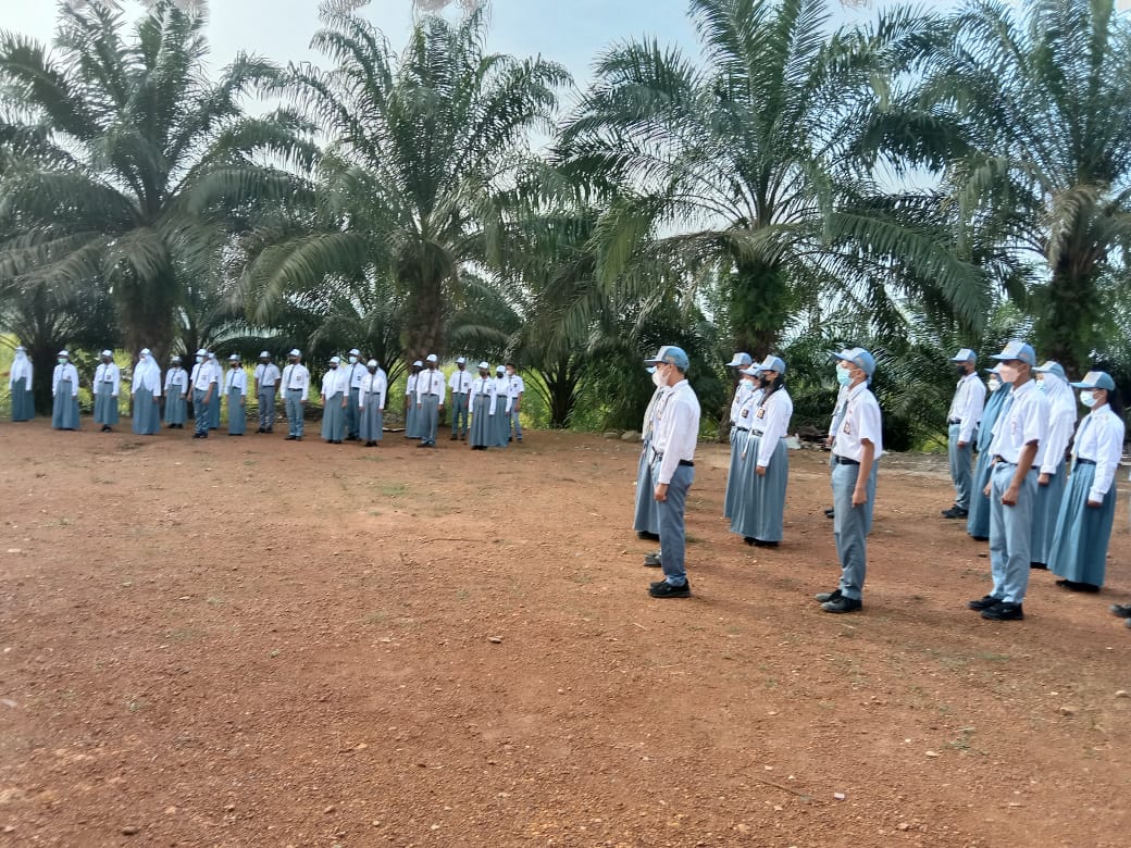 KEGIATAN UPACARA HARI SENIN