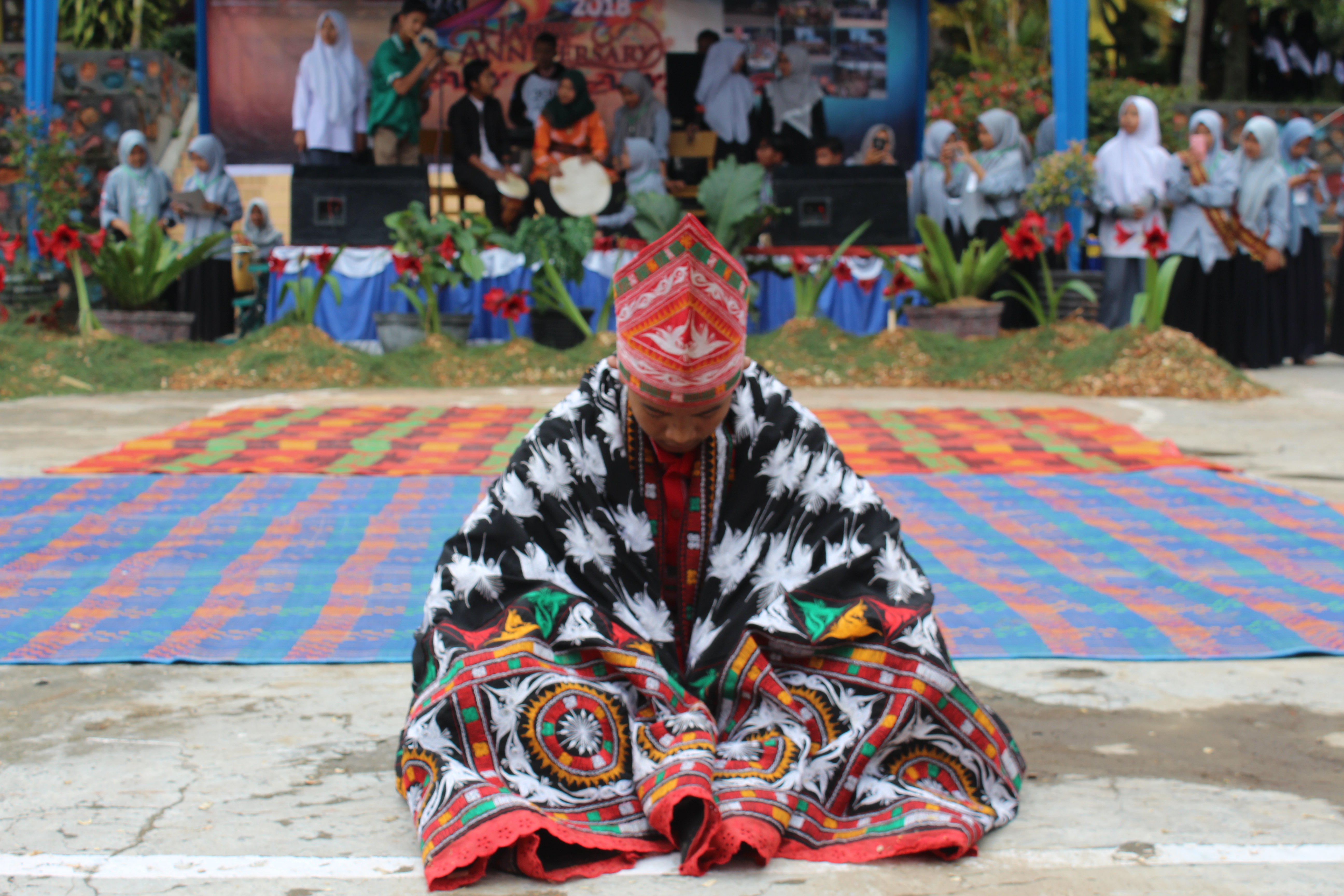 Guru dan Tenaga Pendidikan