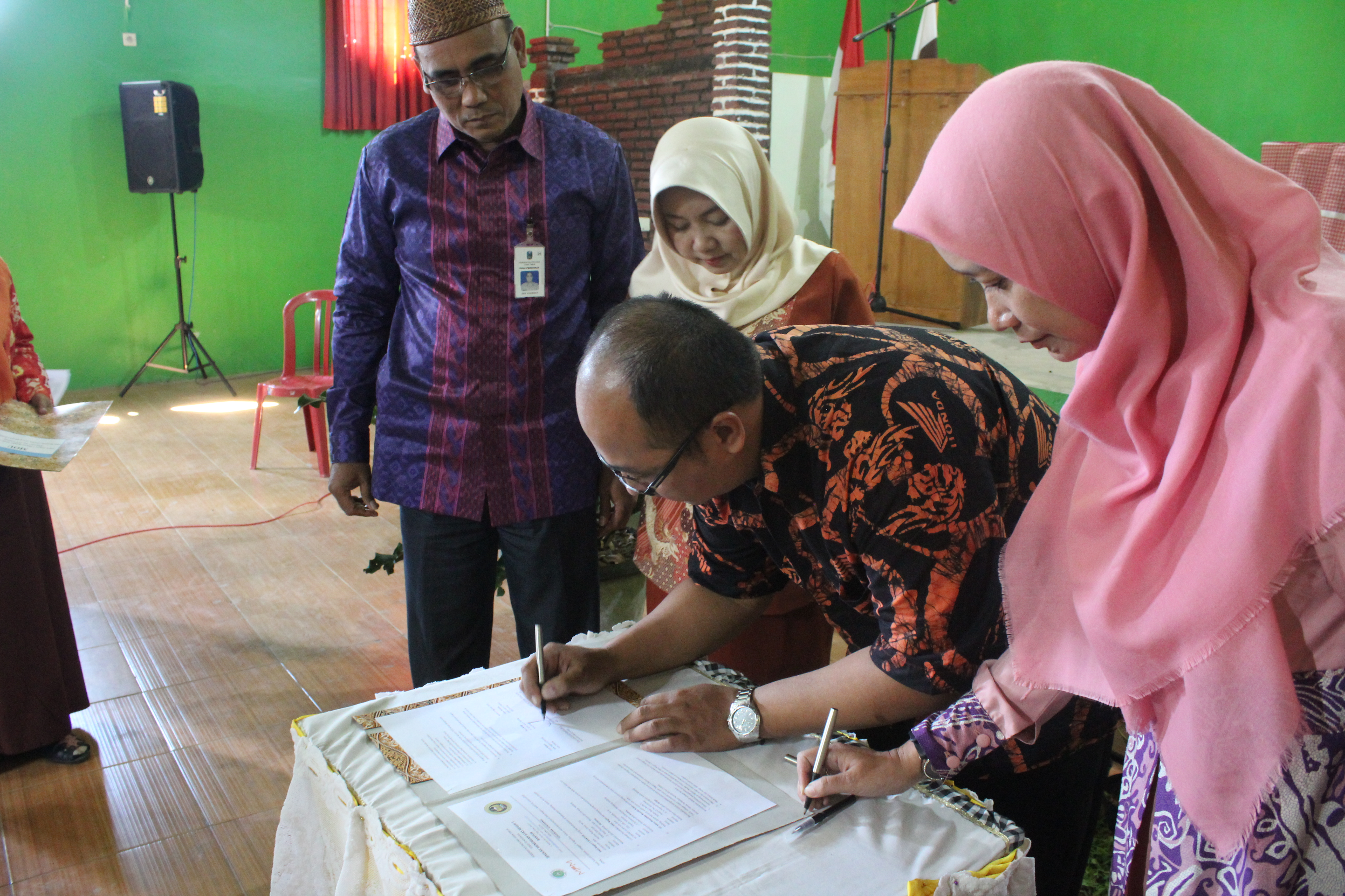 LAUNCHING PROGRAM DOUBLE TRACK